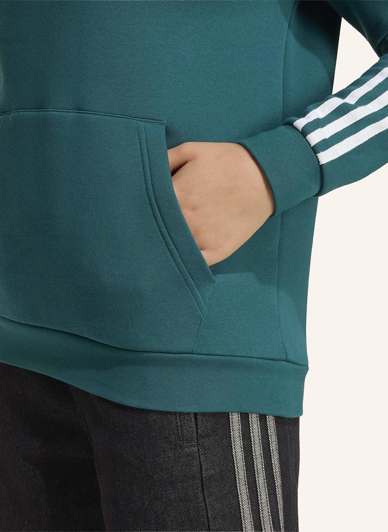 adidas Originals GRAFIK-HOODIE, LOCKER GESCHNITTEN: GRÜN/ WEISS