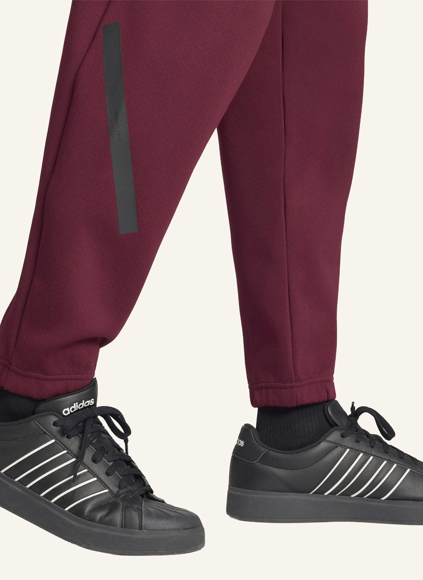 adidas ADIDAS Z.N.E. HOSE: ROT