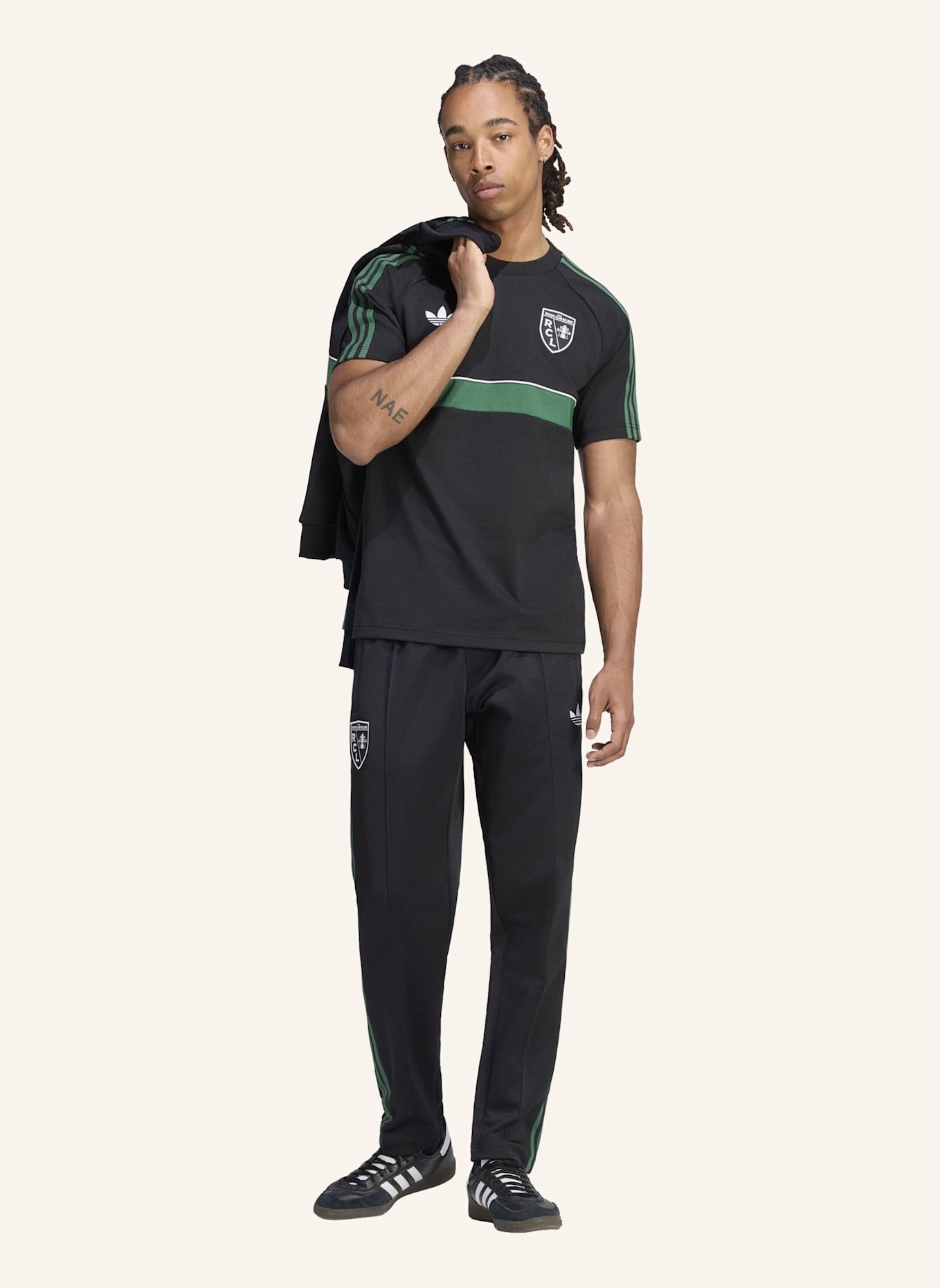 adidas RC LENS ORIGINALS TRAININGSHOSE: SCHWARZ
