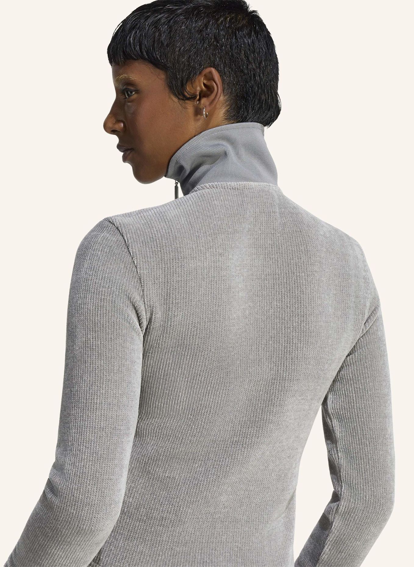 adidas Originals PREM ESS CHENILLE CARDIGAN, REISSVERSCHLUSS: GRAU