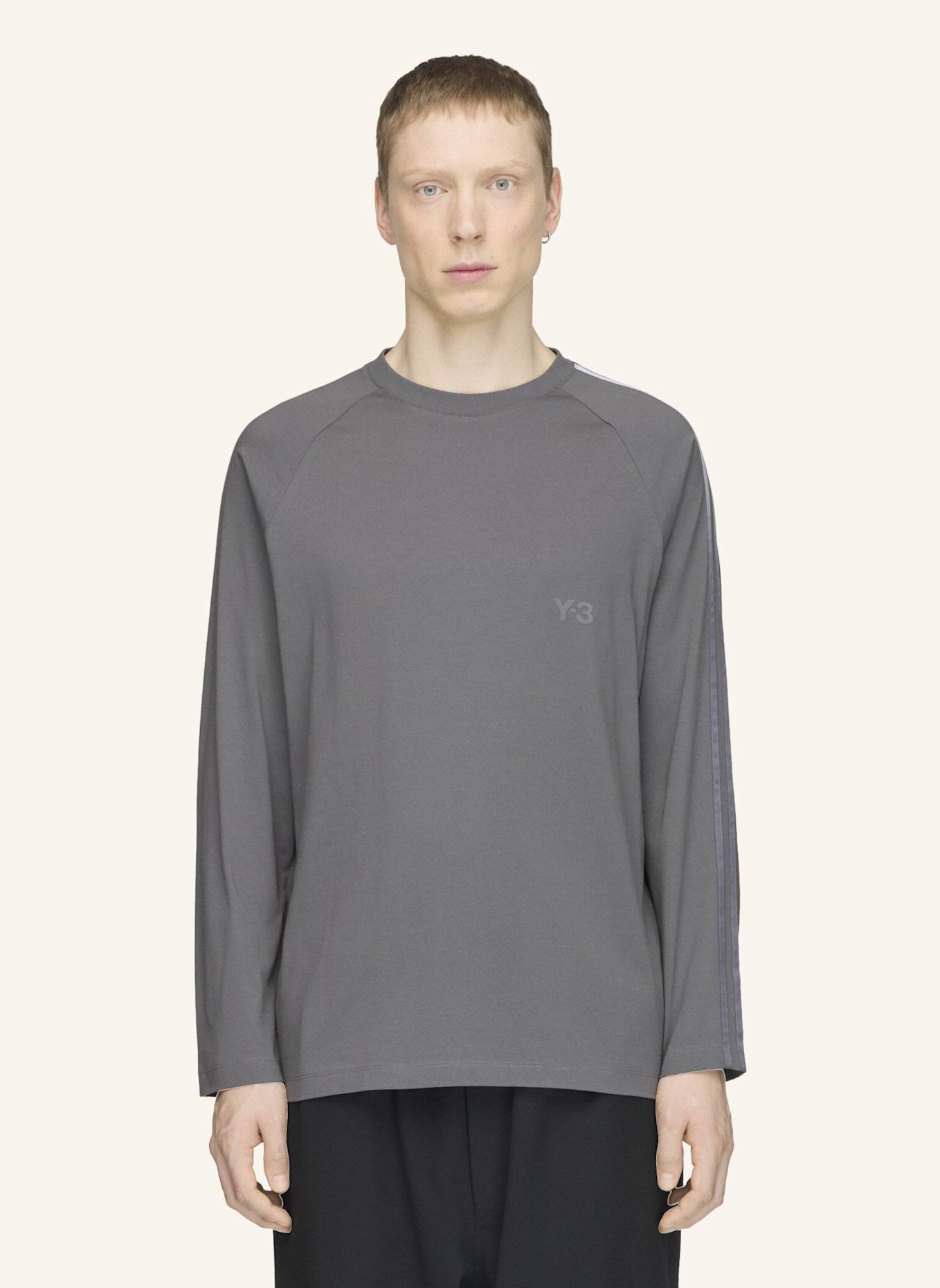 Y-3 Y-3 OVERSIZE LONGSLEEVE T-SHIRT MIT FARBVERLAUFSSTREIFEN: GRAU