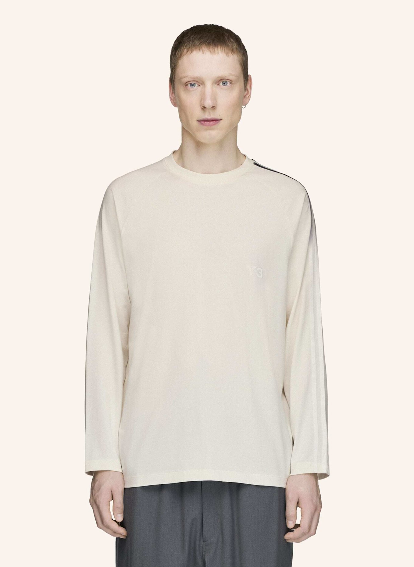 Y-3 Y-3 OVERSIZE LONGSLEEVE T-SHIRT MIT FARBVERLAUFSSTREIFEN: WEISS