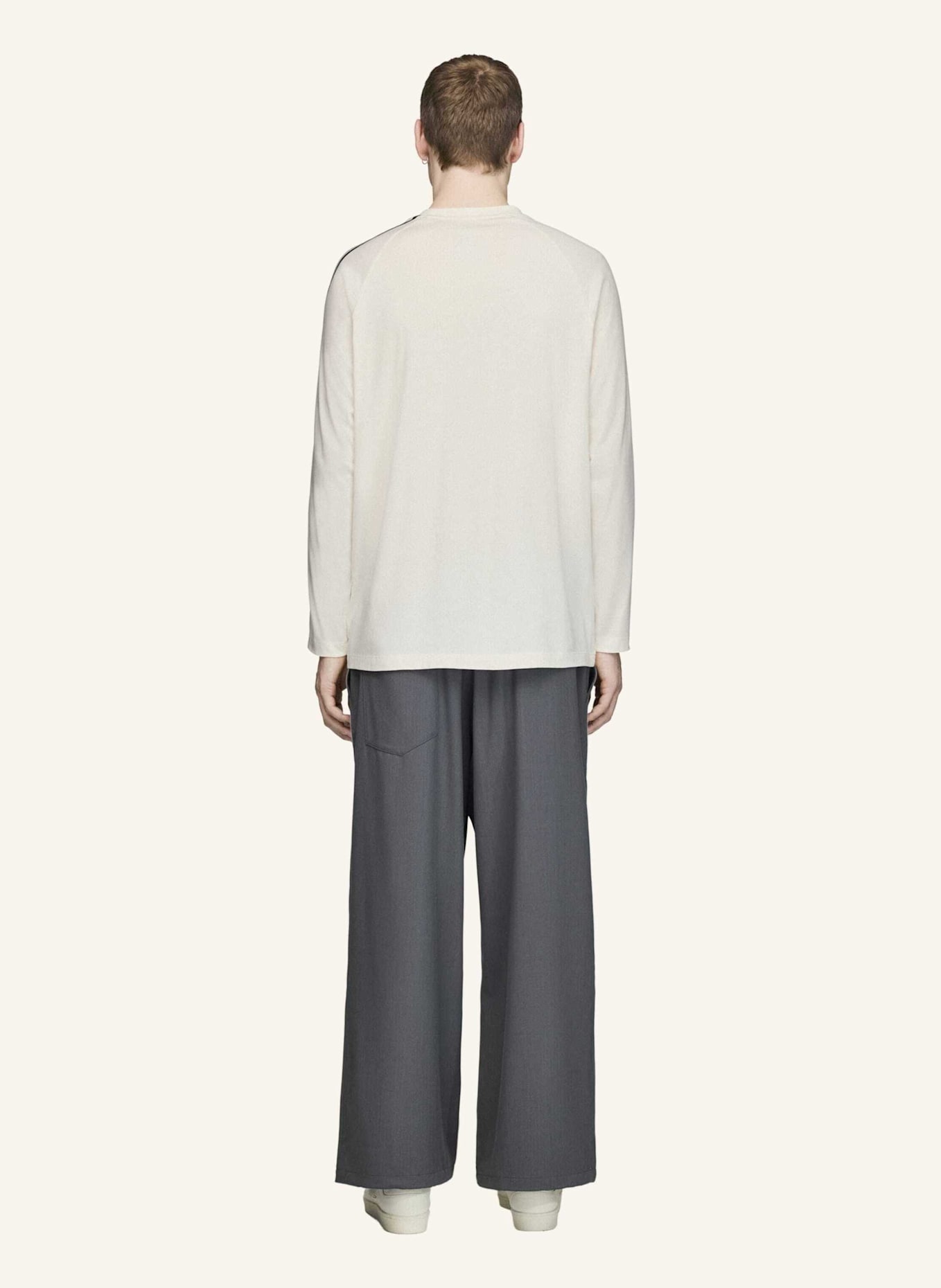 Y-3 Y-3 OVERSIZE LONGSLEEVE T-SHIRT MIT FARBVERLAUFSSTREIFEN: WEISS