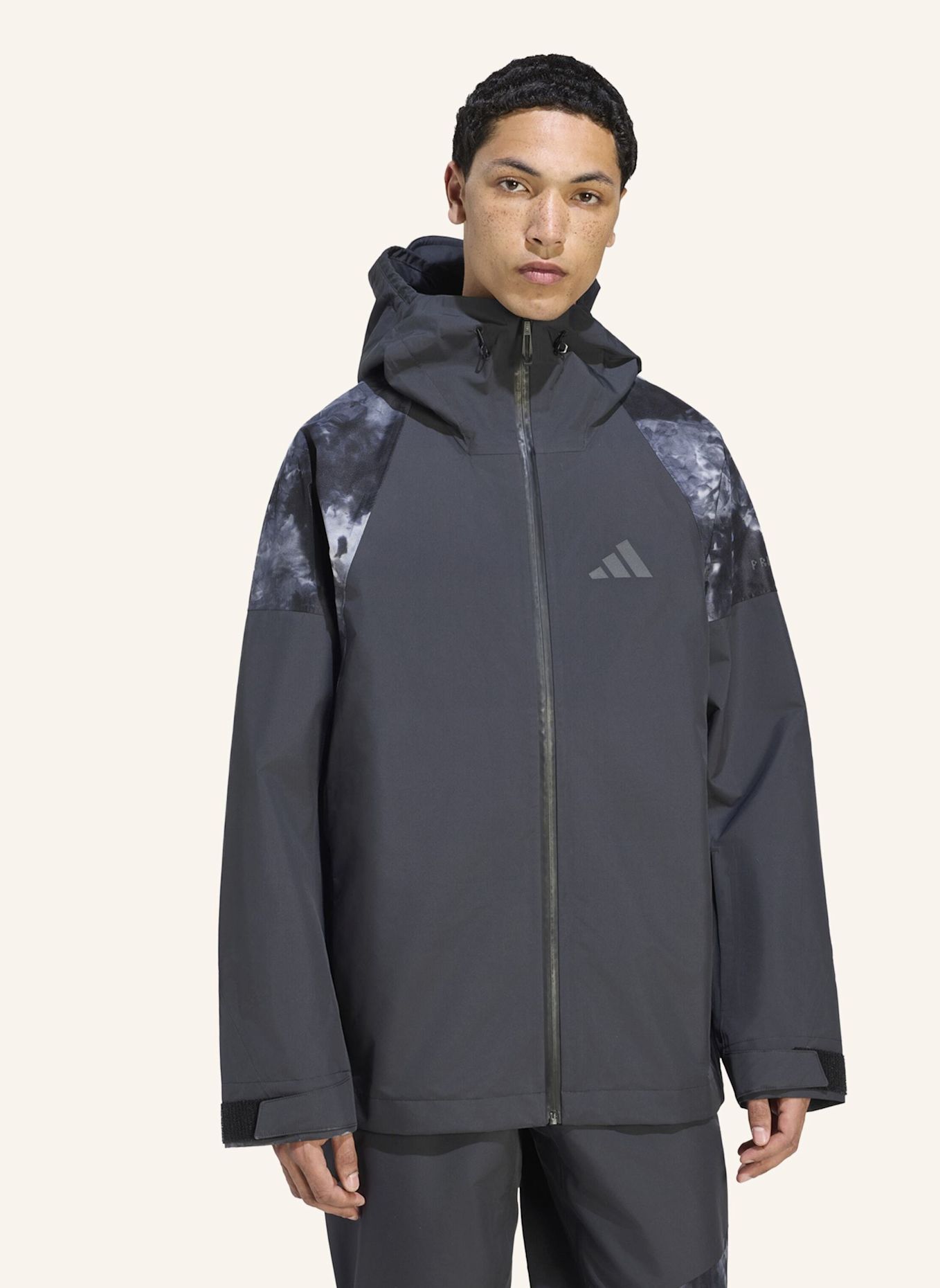 adidas TERREX TERREX XPERIOR HYBRID JACKE, SPRÜHGEFÄRBT, PRIMEKNIT, CLIMAPROOF+: SCHWARZ