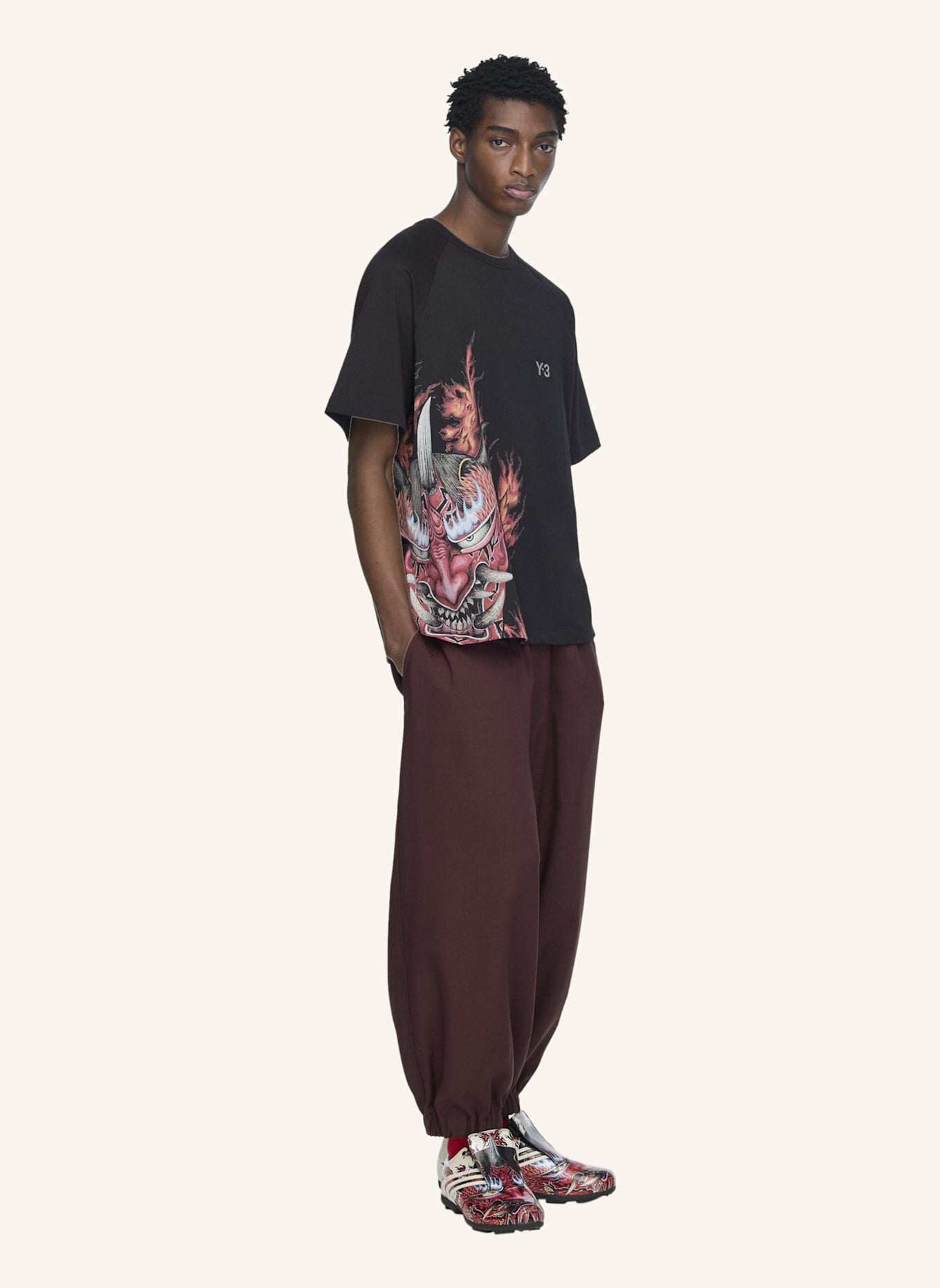 Y-3 Y-3 GRAPHIC SHORT SLEEVE T-SHIRT: SCHWARZ