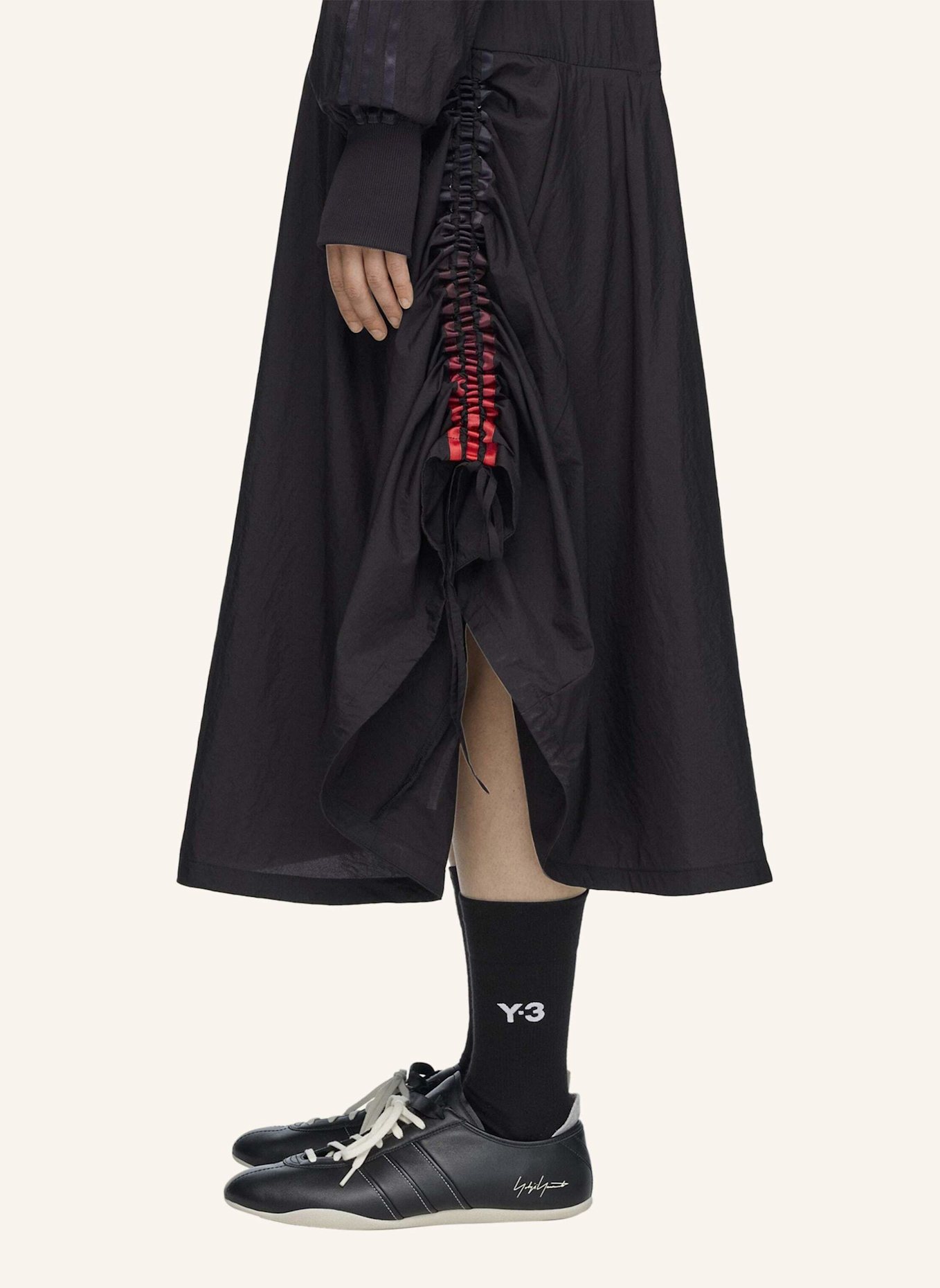 Y-3 Y-3 TRAININGSKLEID, NYLON, 3-STREIFEN, FARBVERLAUF: SCHWARZ