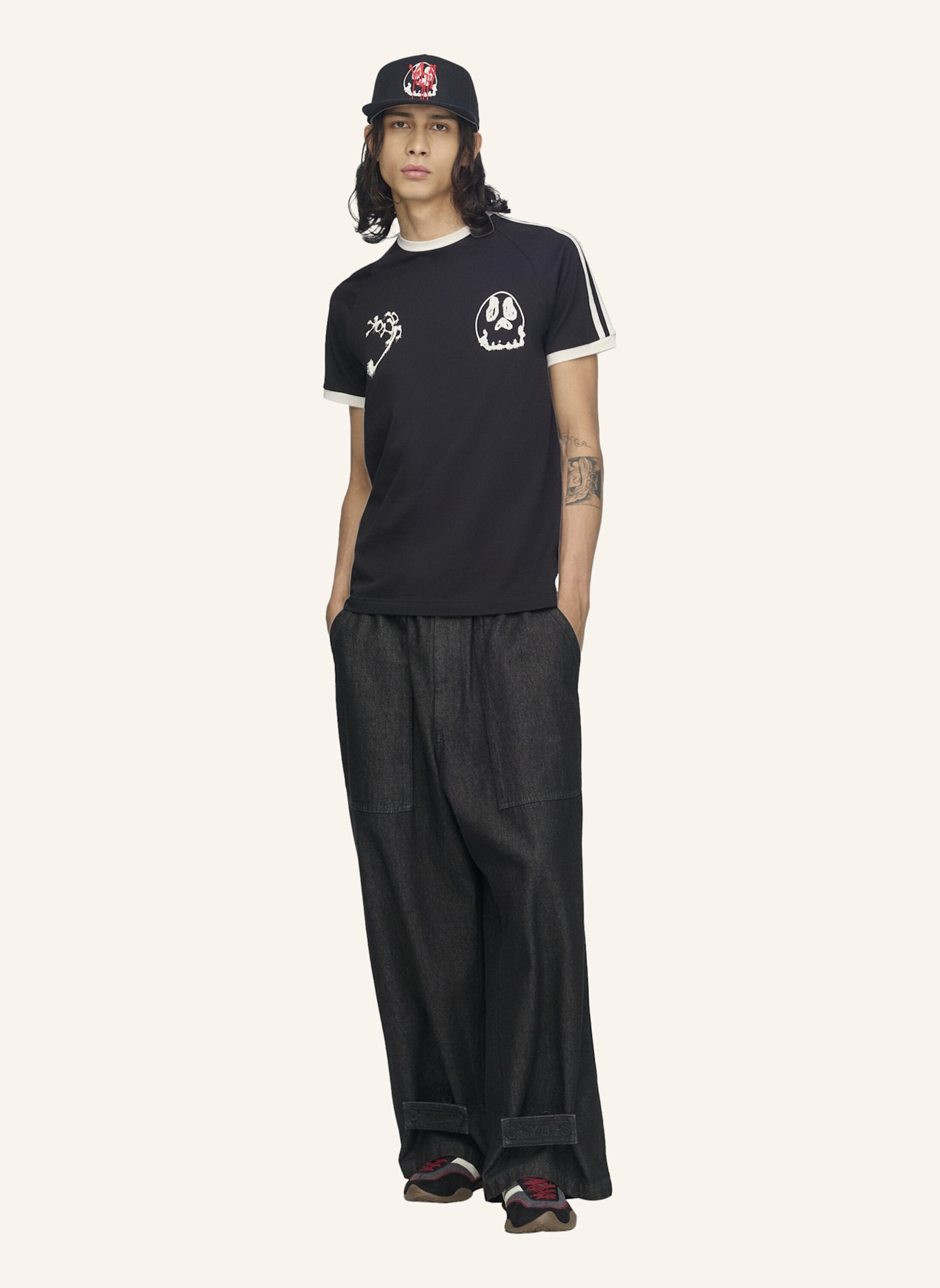 Y-3 Y-3 CHITO GRAPHIC CALI T-SHIRT: SCHWARZ