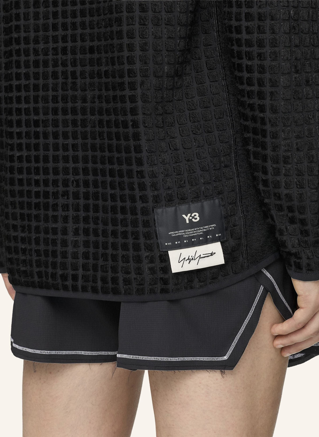 Y-3 Y-3 RUNNING T-SHIRT, LANGÄRMELIG, WENDEDESIGN: SCHWARZ