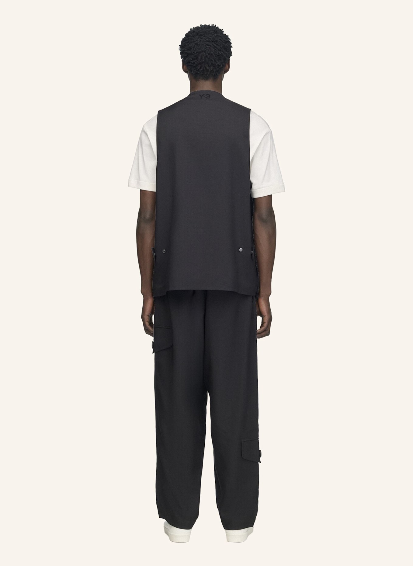 Y-3 Y-3 SPORT UNIFORM WESTE MIT TASCHEN: SCHWARZ