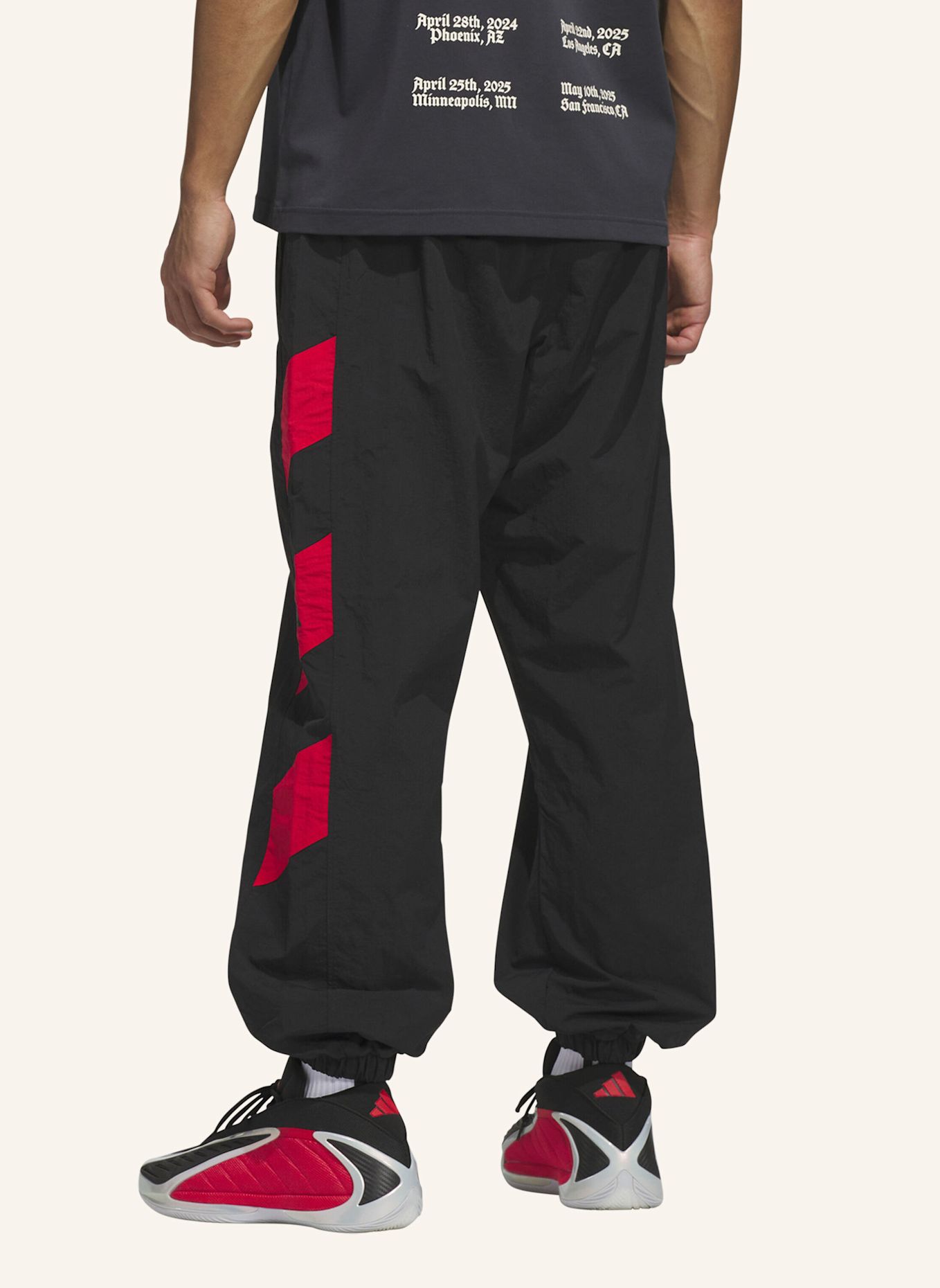 adidas ANTHONY EDWARDS FOUNDATION TRAININGSHOSE: SCHWARZ
