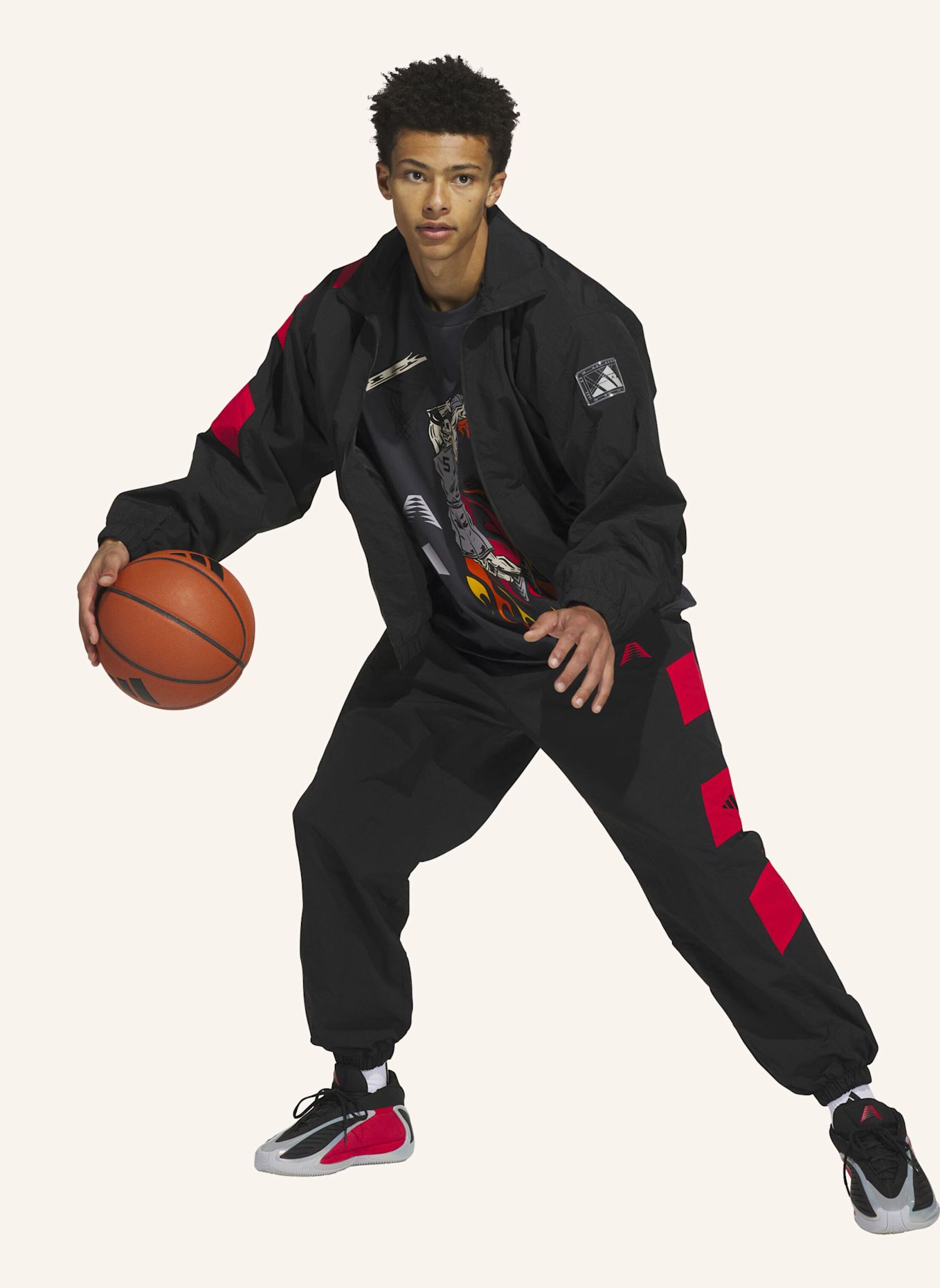 adidas ANTHONY EDWARDS FOUNDATION TRAININGSHOSE: SCHWARZ