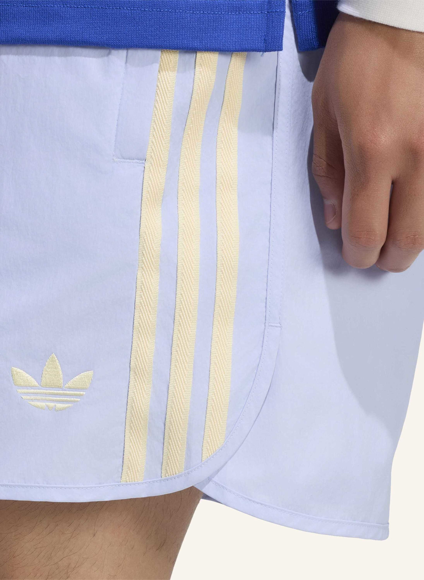 adidas Originals SPRINTER SHORTS: BLAU/ CREME