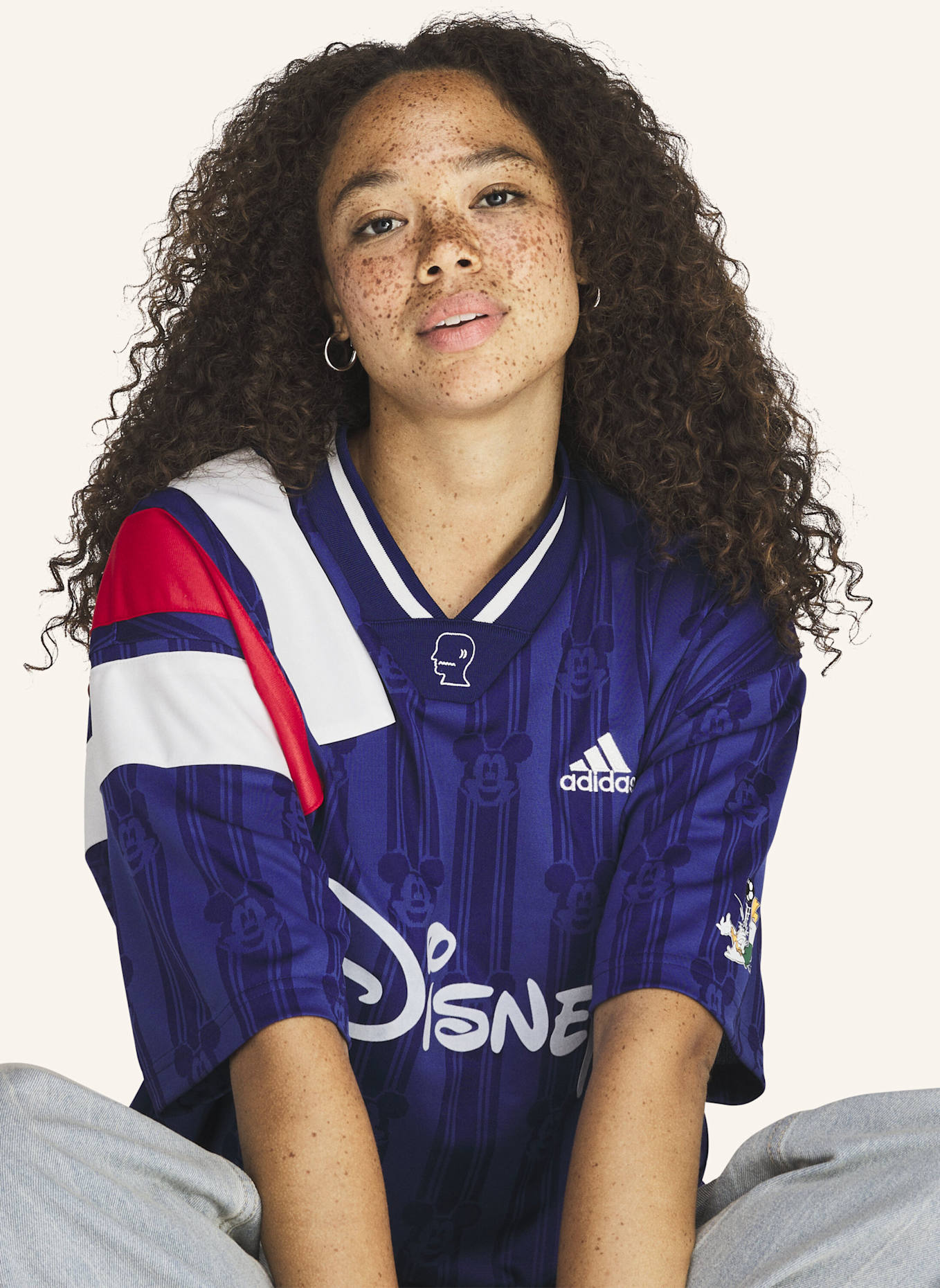 adidas Originals BRAIN DEAD DISNEY FUSSBALLTRIKOT: BLAU