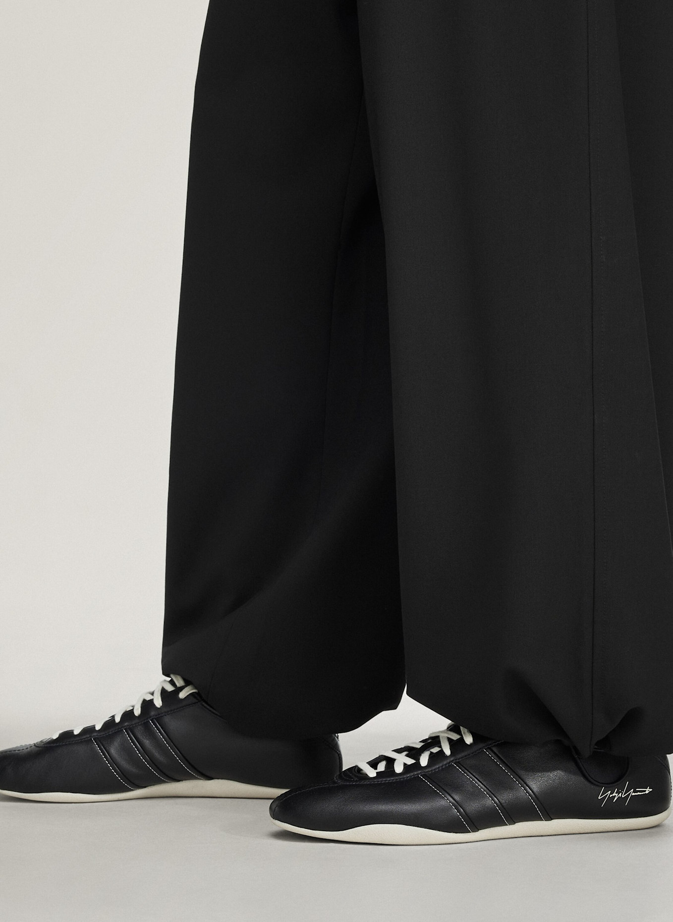 Y-3 Y-3 HOSE, WOLLE, GERADES BEIN: SCHWARZ