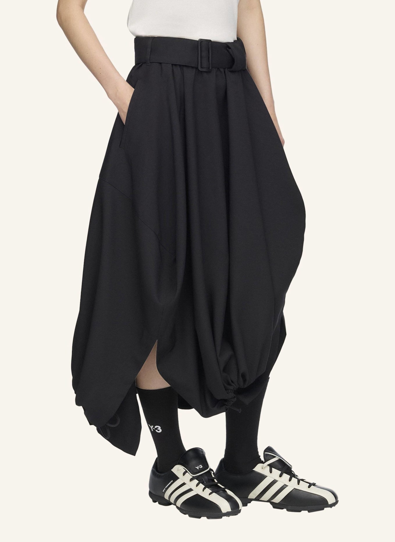 Y-3 Y-3 SPORT UNIFORM ROCK, INDIVIDUELLE LÄNGE: SCHWARZ