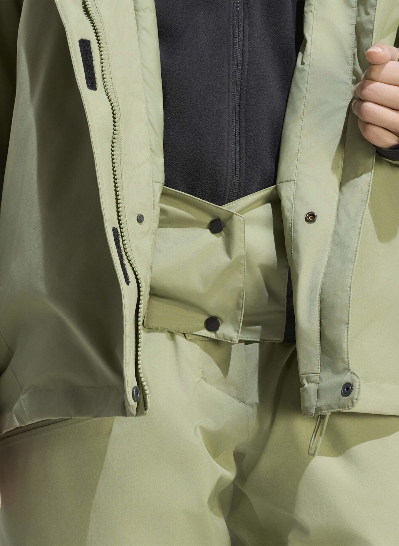 adidas TERREX TERREX MULTI JACKE, 2-LAGIG, CLIMAPROOF, ISOLIERT: GRÜN