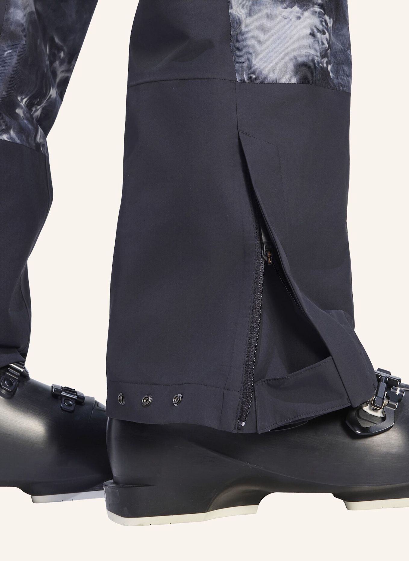 adidas TERREX TERREX XPERIOR HYBRID HOSE, SPRÜHGEFÄRBT, PRIMEKNIT, CLIMAPROOF+: SCHWARZ