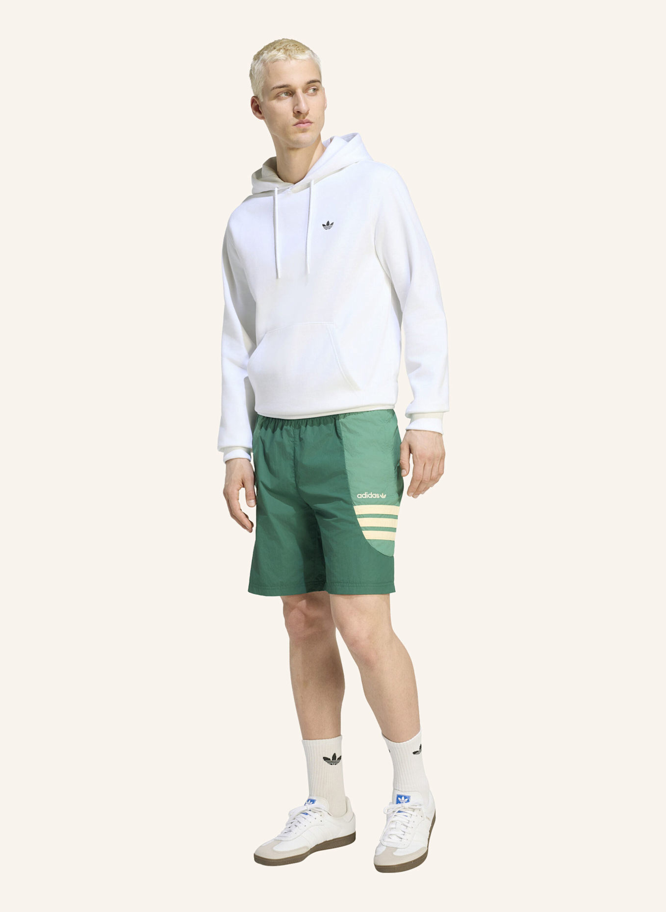 adidas Originals MUNICH CUTLINE SHORTS: GRÜN