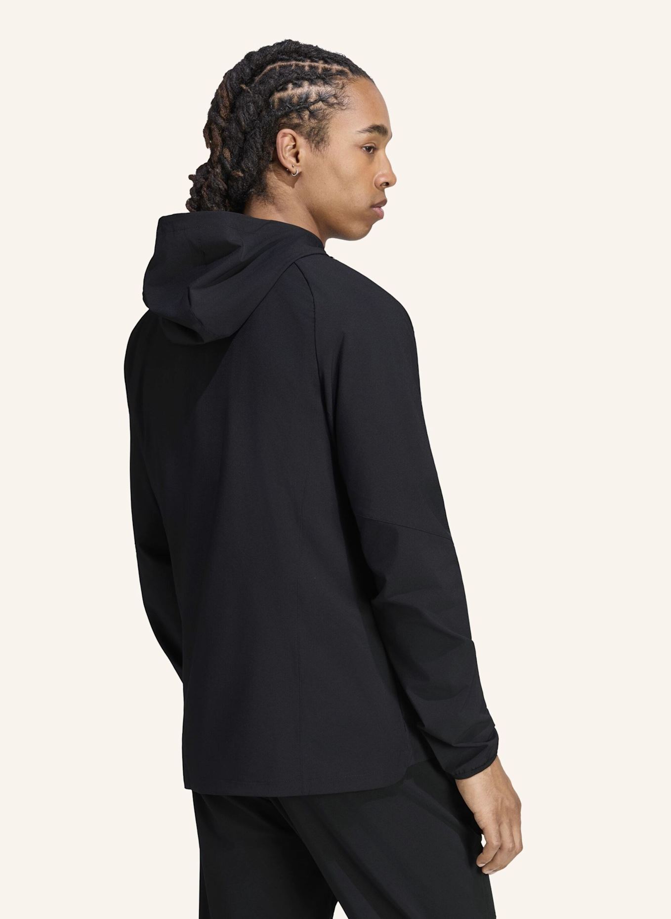 adidas ARSENAL FC TIRO TRAVEL WINDBREAKER: SCHWARZ