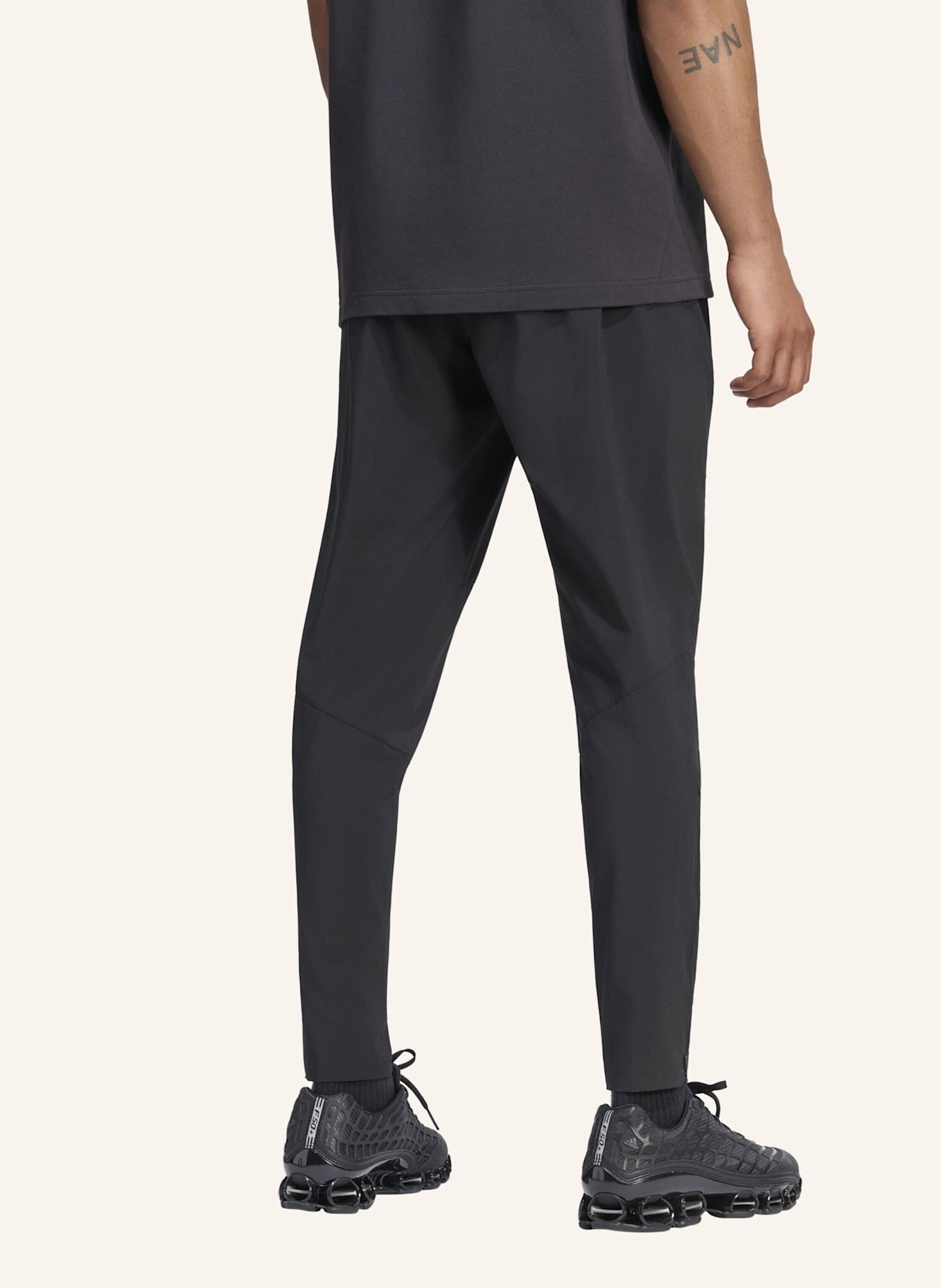 adidas ARSENAL FC TIRO TRAVEL HOSE: SCHWARZ