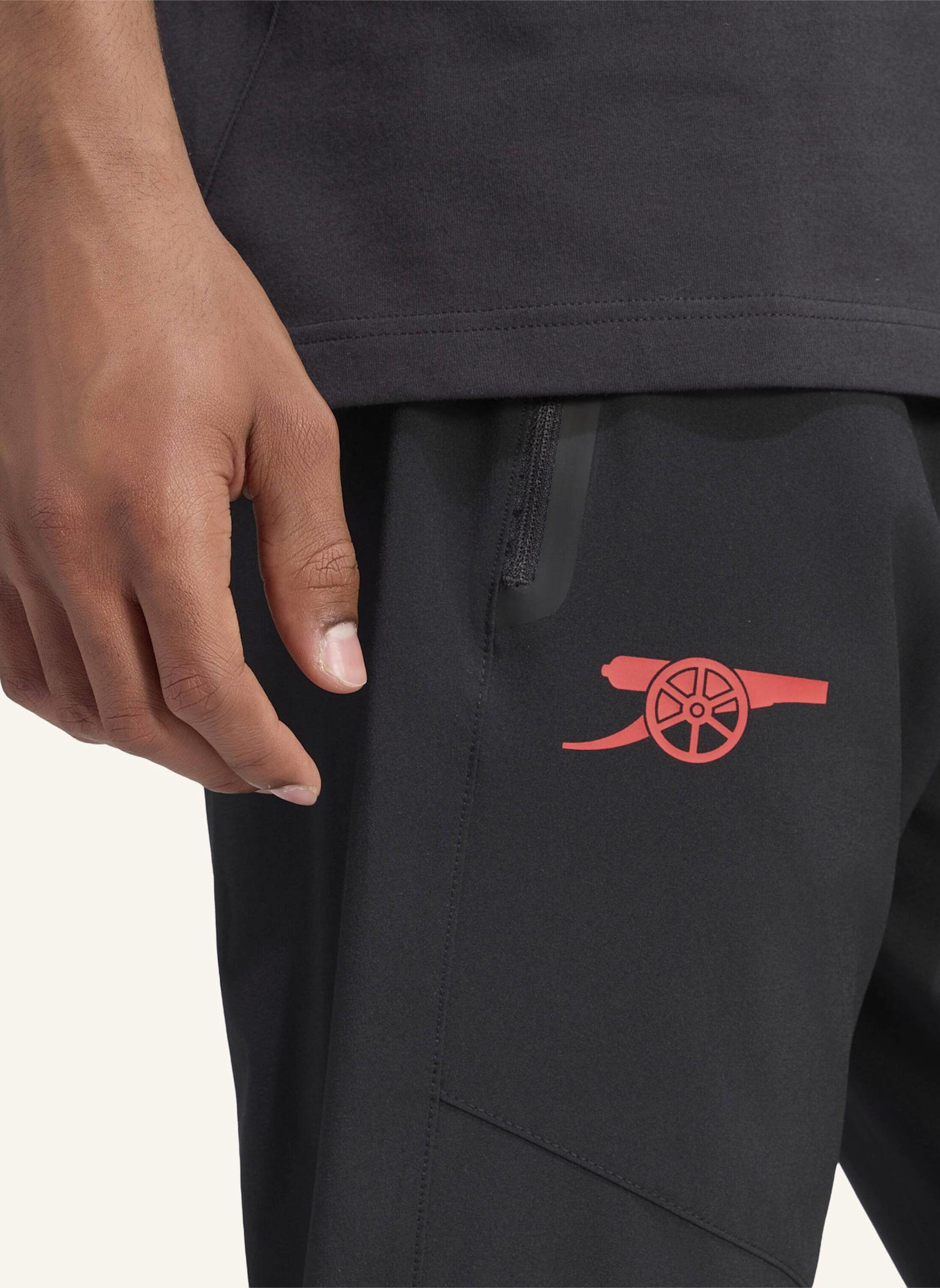 adidas ARSENAL FC TIRO TRAVEL HOSE: SCHWARZ