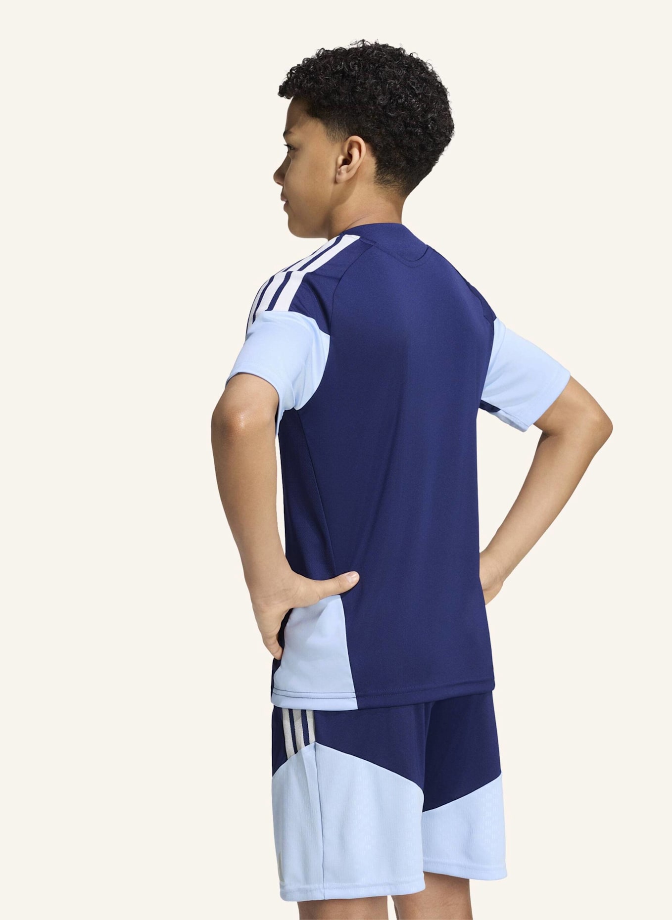 adidas AJAX 26/27 TIRO 26 KIDS TRAININGSTRIKOT: BLAU