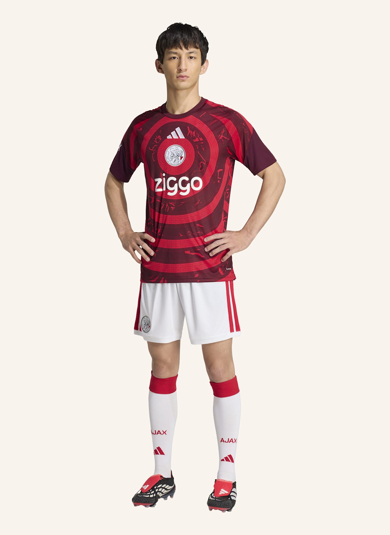 adidas AJAX AMSTERDAM 26/27 PRE-MATCH SHIRT: ROT