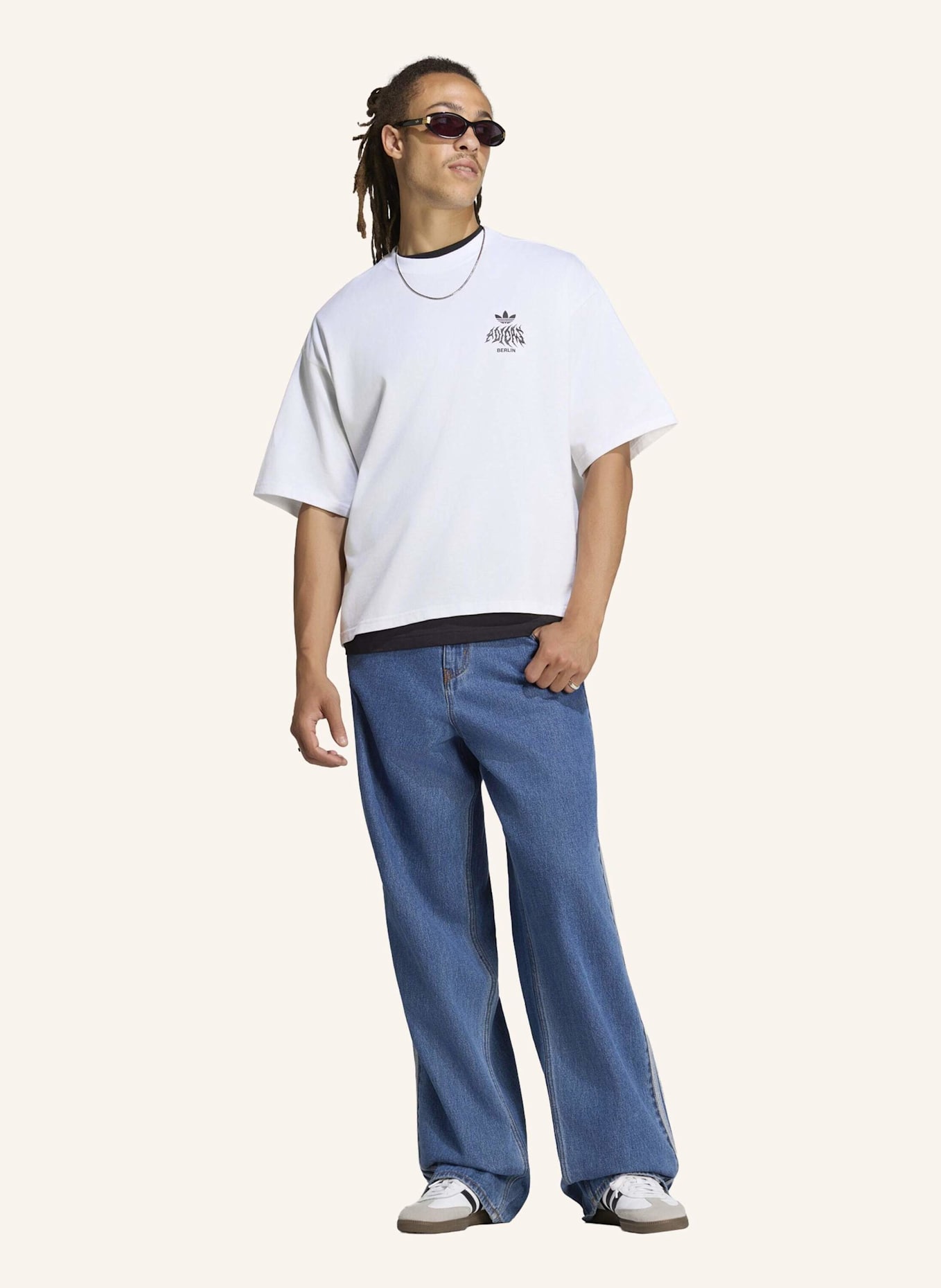 adidas Originals BERLIN GFX T-SHIRT: WEISS