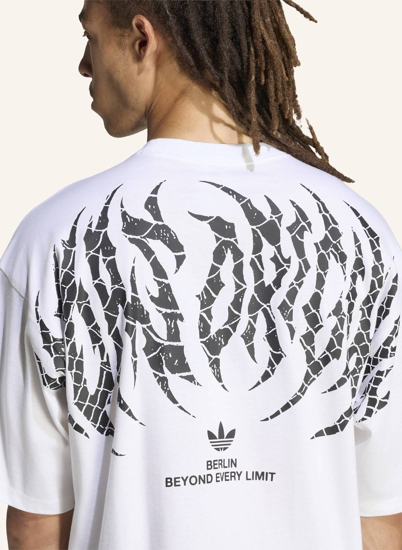 adidas Originals BERLIN GFX T-SHIRT: WEISS