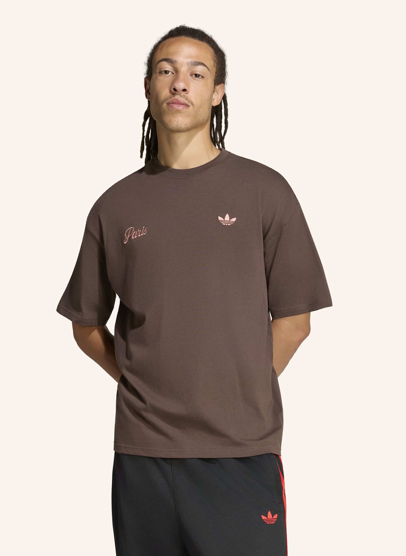 adidas Originals PARIS GFX TEE: BRAUN