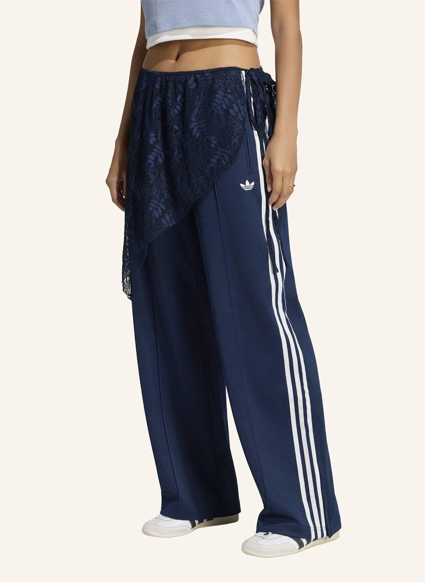 adidas Originals 2IN1 FIREBIRD LOOSE TRAININGSHOSE, LACE SKIRT: BLAU