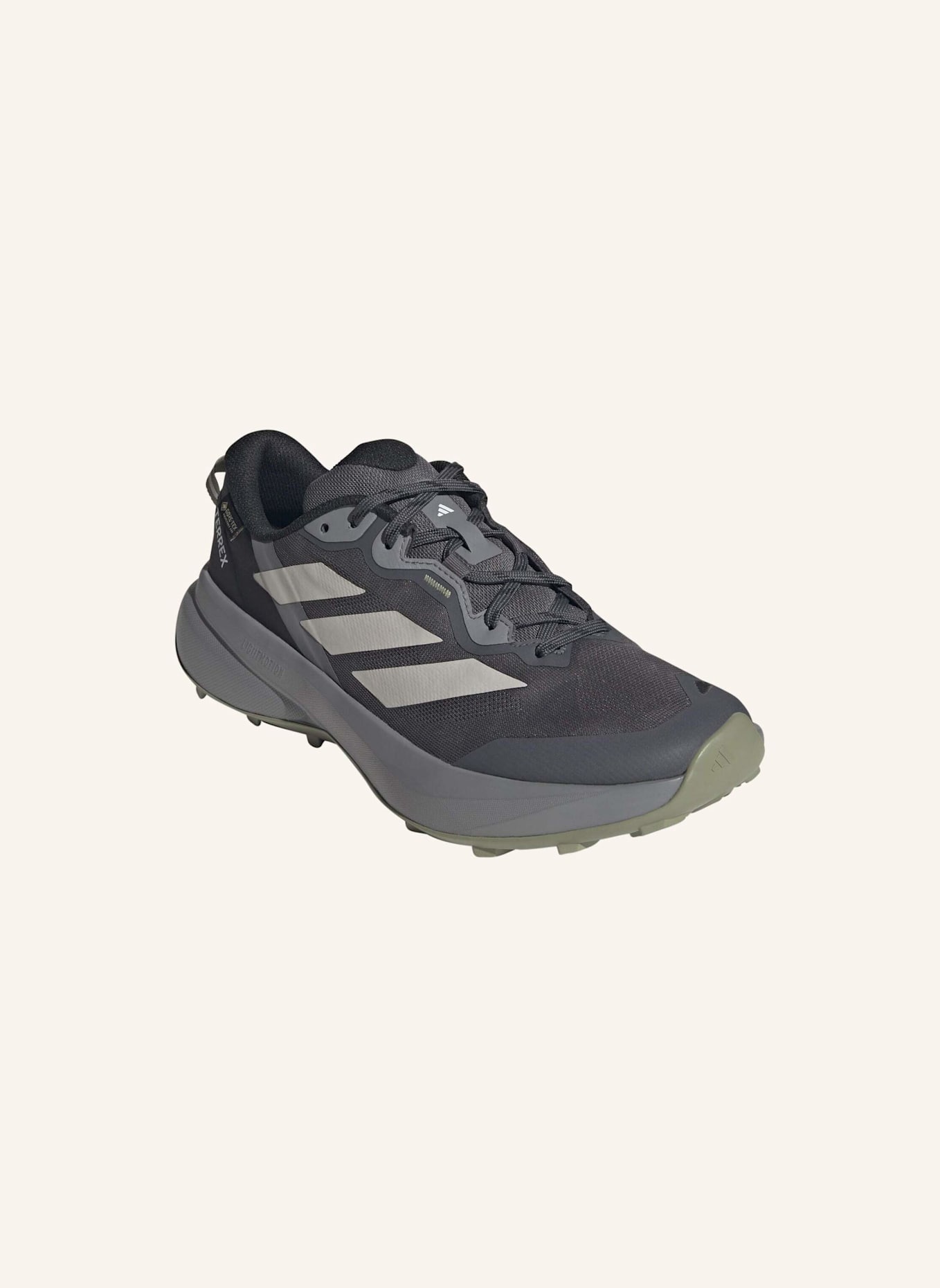 adidas TERREX TERREX TRACEFINDER PLUS GORE-TEX TRAILRUNNING-SCHUH: GRAU/ SCHWARZ