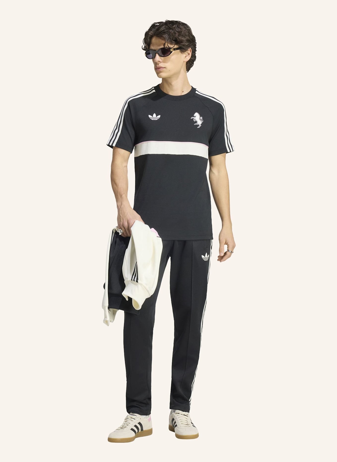 adidas JUVENTUS TURIN OG T-SHIRT: SCHWARZ