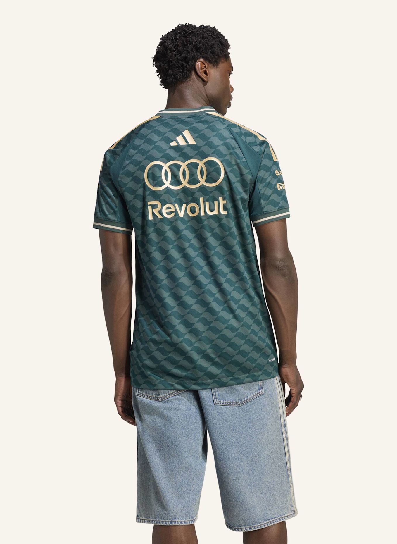 adidas AUDI REVOLUT F1 TEAM 2026 SAMPA SOUL AUTHENTIC FAHRER T-SHIRT: GRÜN