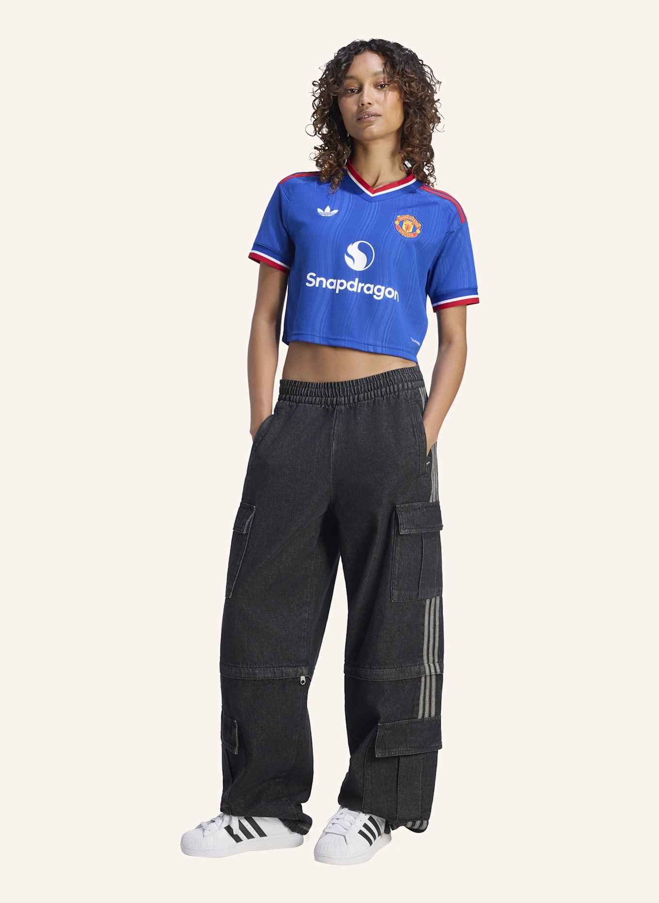 adidas MANCHESTER UNITED 26/27 AUSWÄRTSTRIKOT, KÜRZER GESCHNITTEN: BLAU