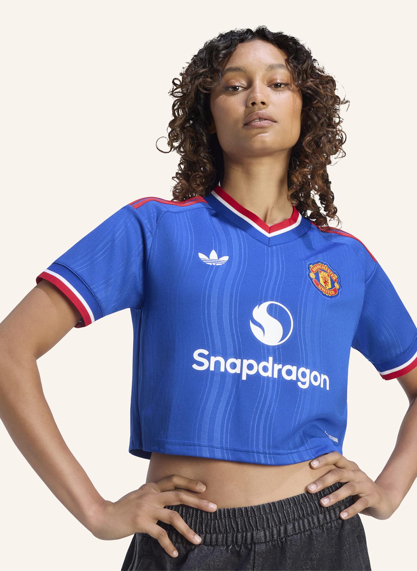 adidas MANCHESTER UNITED 26/27 AUSWÄRTSTRIKOT, KÜRZER GESCHNITTEN: BLAU