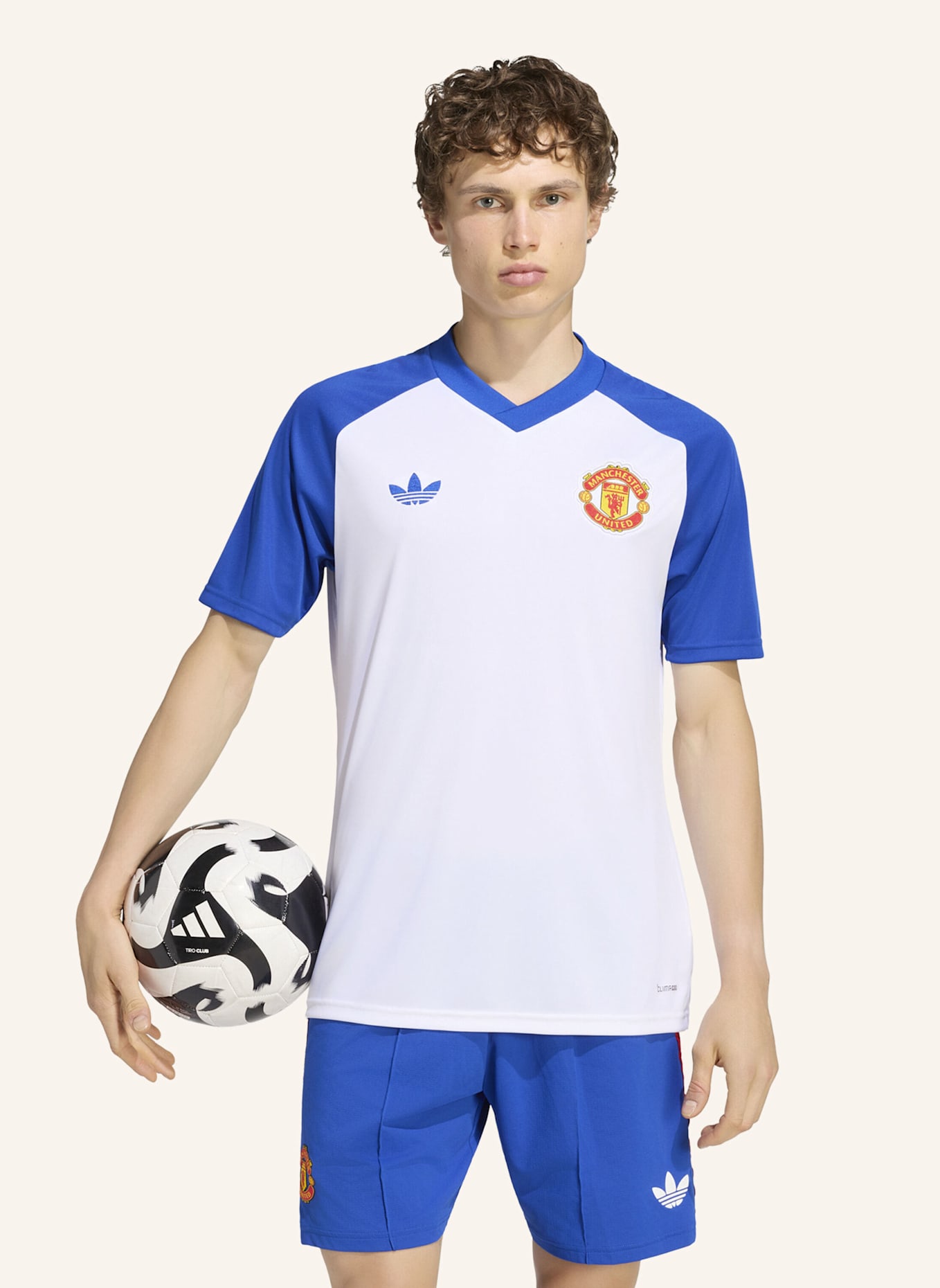 adidas MANCHESTER UNITED 26/27 PRE-MATCH TRIKOT: WEISS
