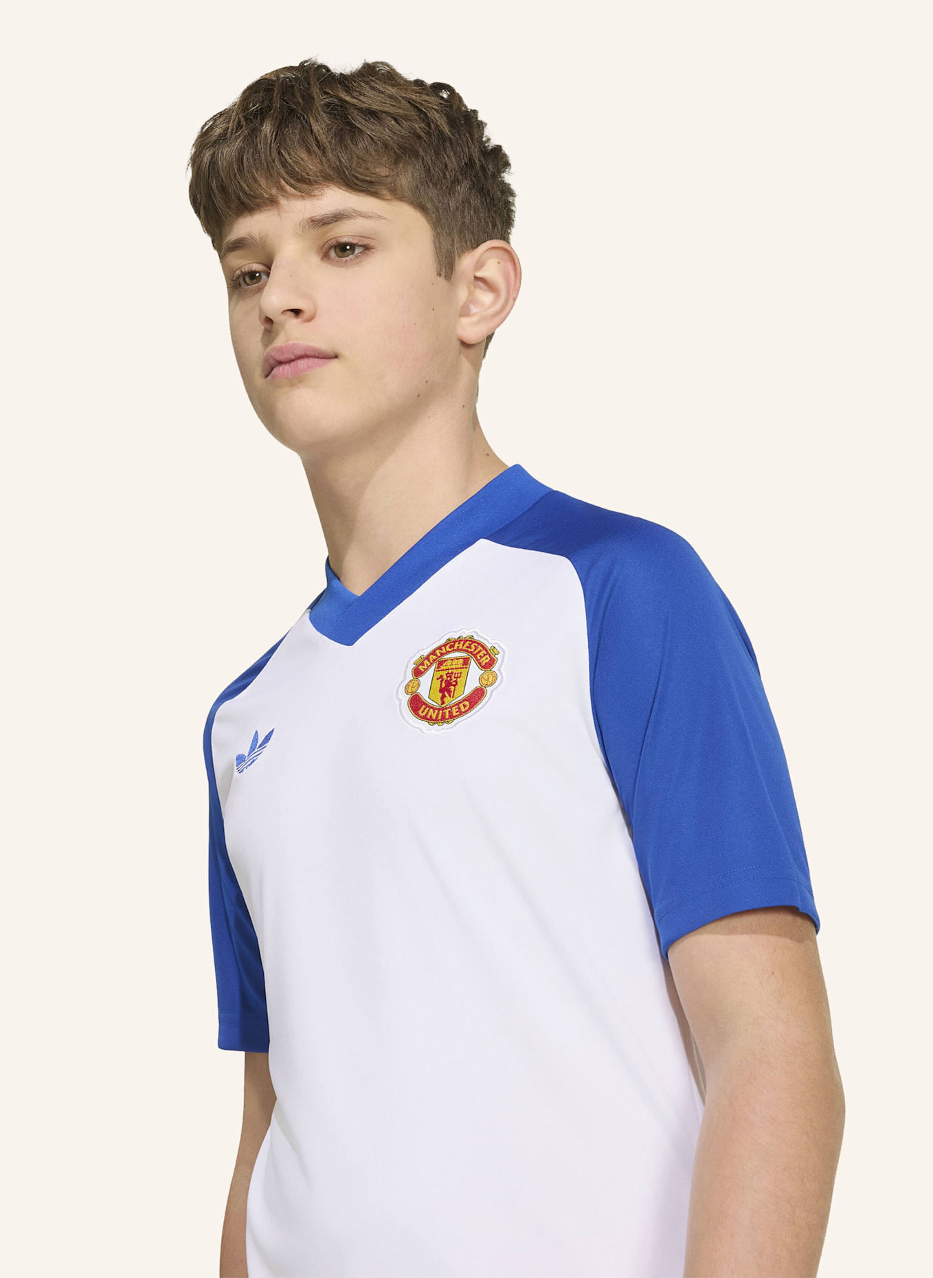 adidas MANCHESTER UNITED 26/27 KIDS PRE-MATCH TRIKOT: WEISS