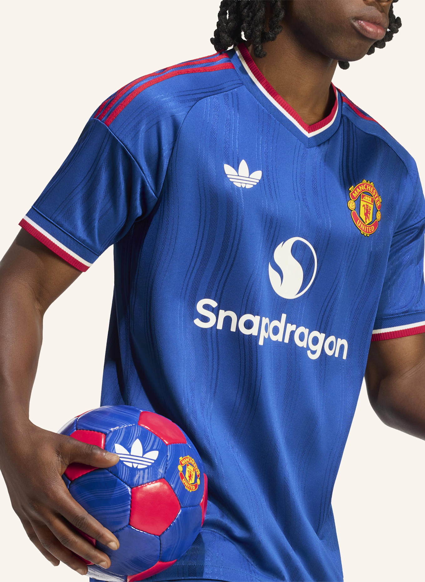adidas MANCHESTER UNITED 26/27 AUTHENTIC AUSWÄRTSTRIKOT: BLAU