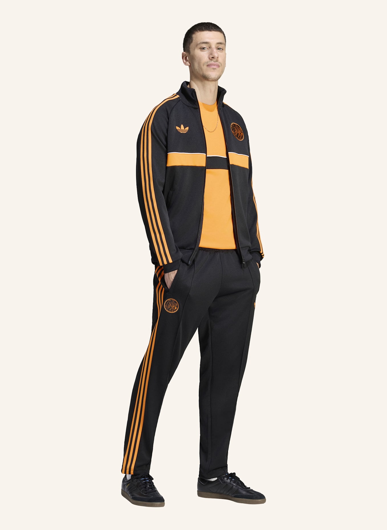 adidas AJAX AMSTERDAM ORIGINALS TRAININGSHOSE: SCHWARZ