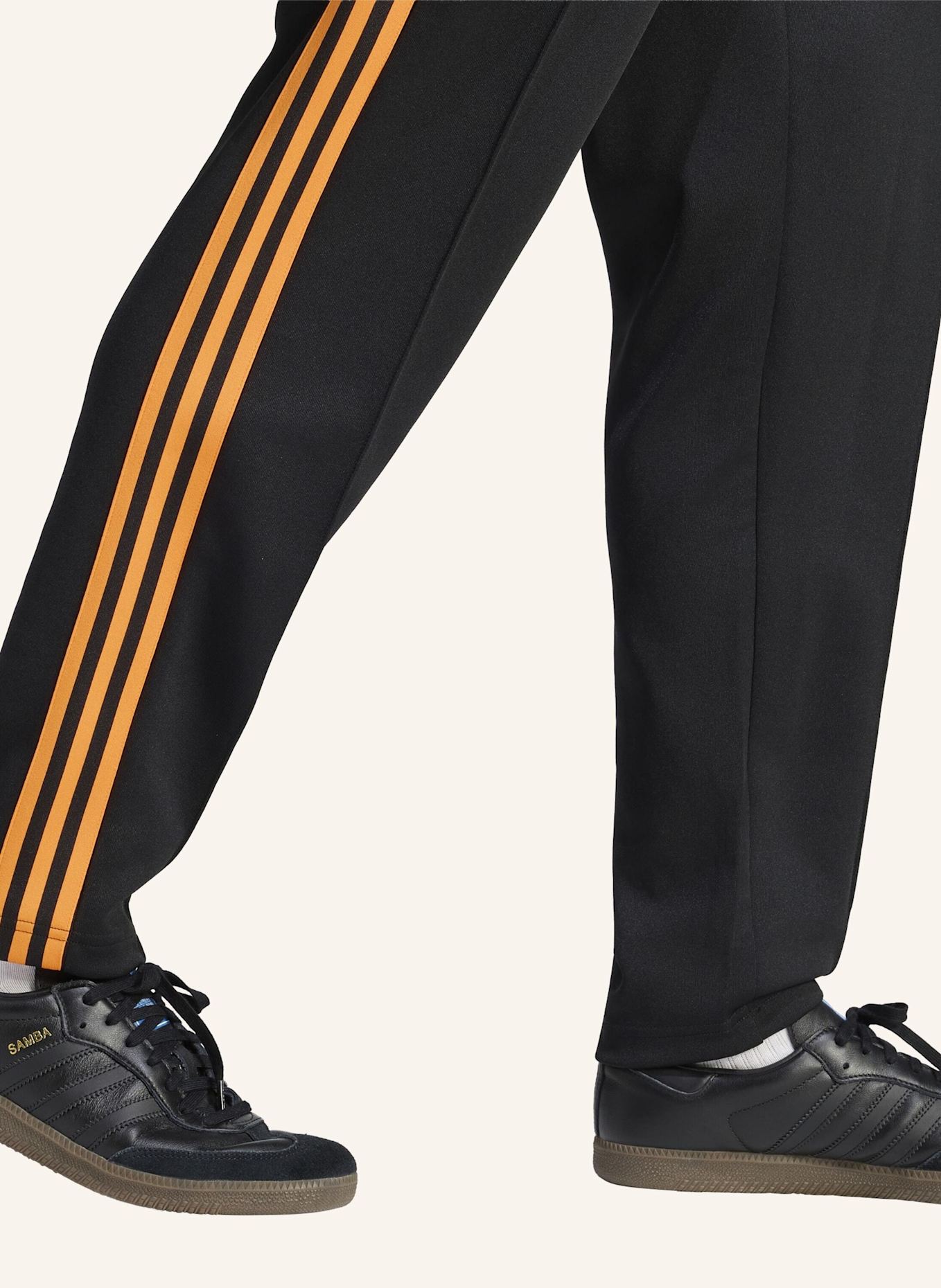 adidas AJAX AMSTERDAM ORIGINALS TRAININGSHOSE: SCHWARZ