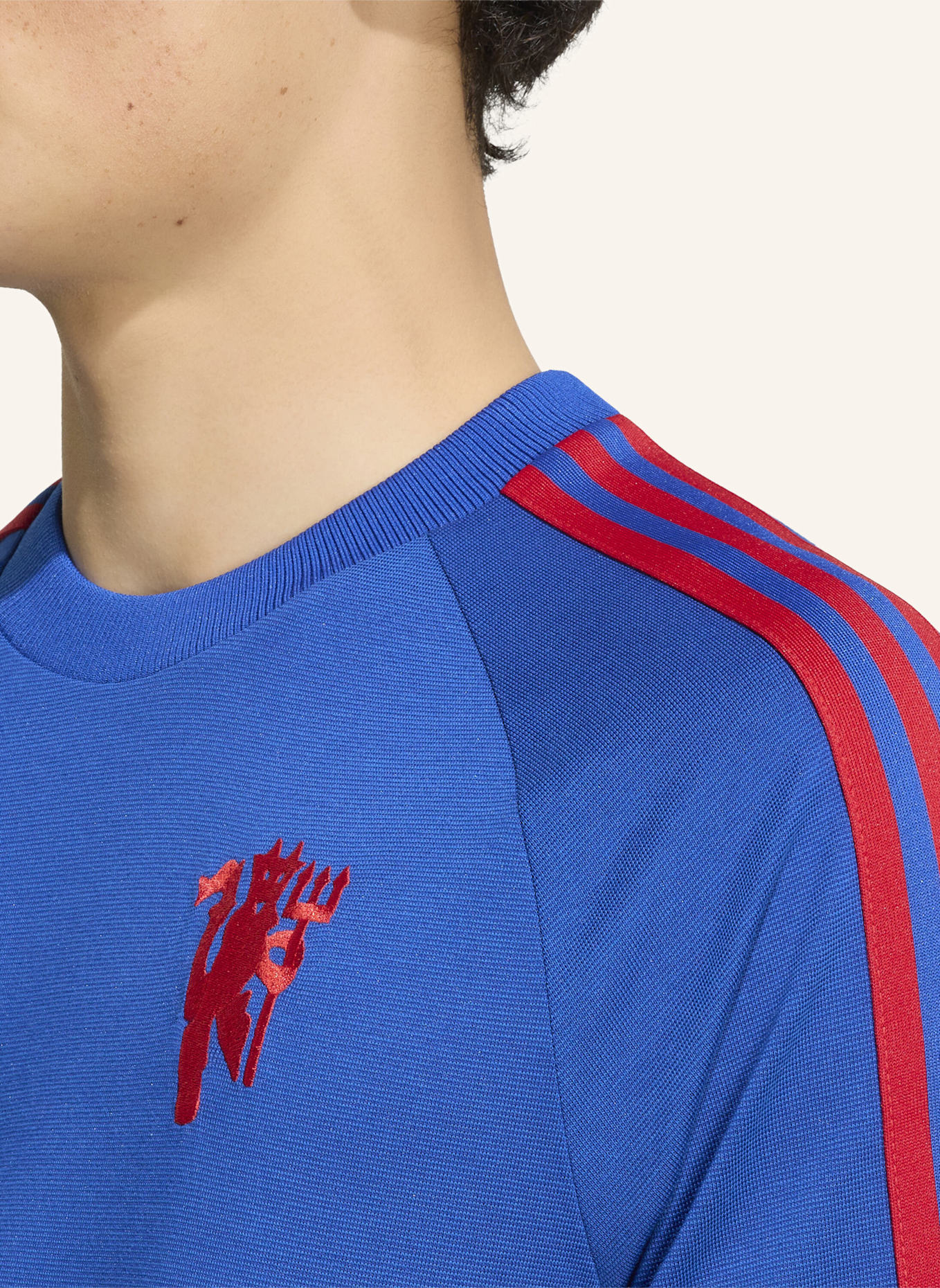 adidas MANCHESTER UNITED ORIGINALS T-SHIRT: BLAU