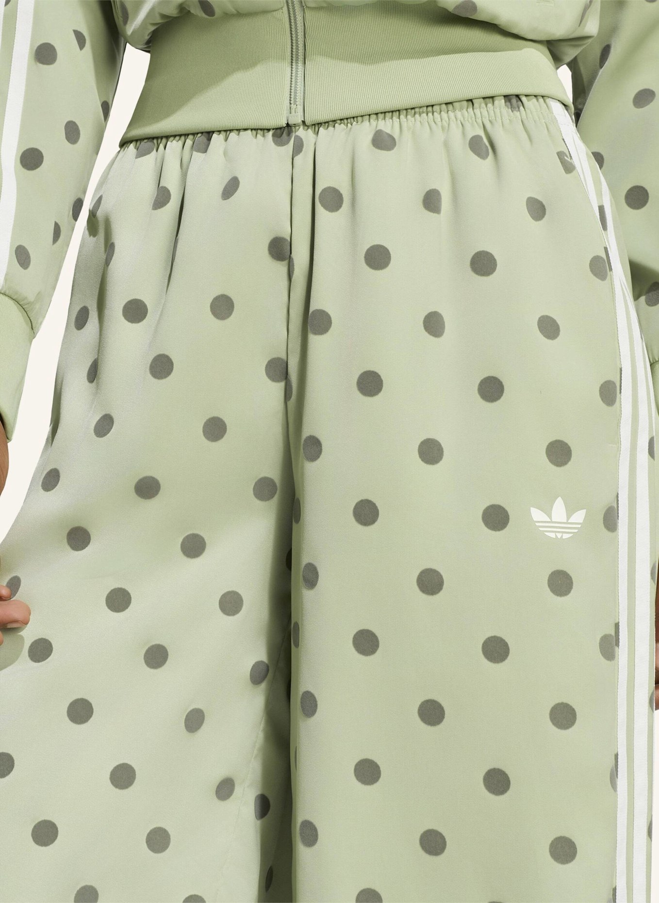 adidas Originals Hose SATIN POLKA DOTS WIDE LEG PANT: GRÜN