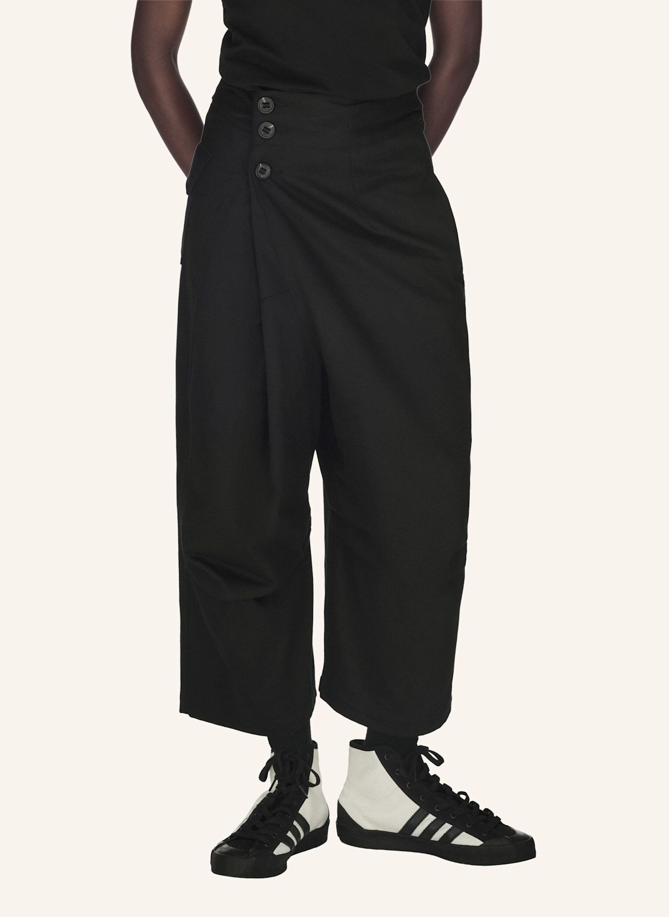 Y-3 Y-3 HOSE, TWILL, WEITES BEIN: SCHWARZ