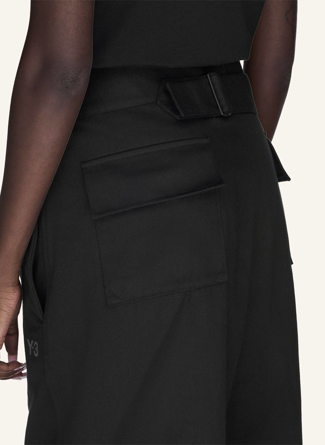 Y-3 Y-3 HOSE, TWILL, WEITES BEIN: SCHWARZ
