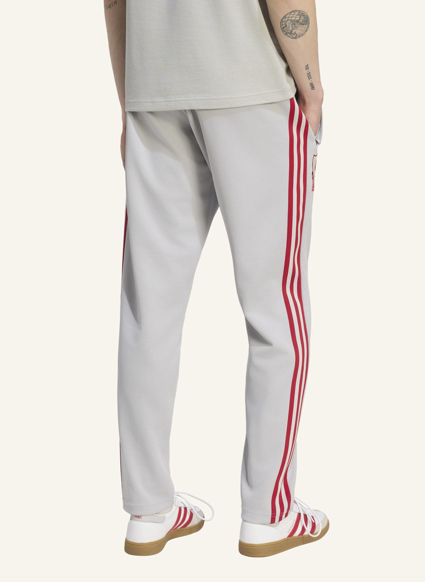 adidas LIVERPOOL FC ORIGINALS TRAININGSHOSE: GRAU