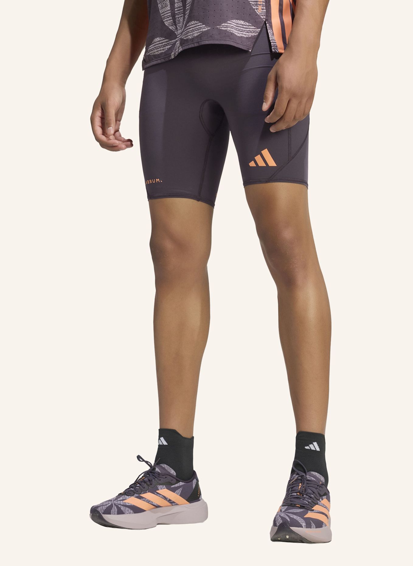 adidas ADIDAS RUNNING X LABRUM LEGGINGS, KURZ: SCHWARZ