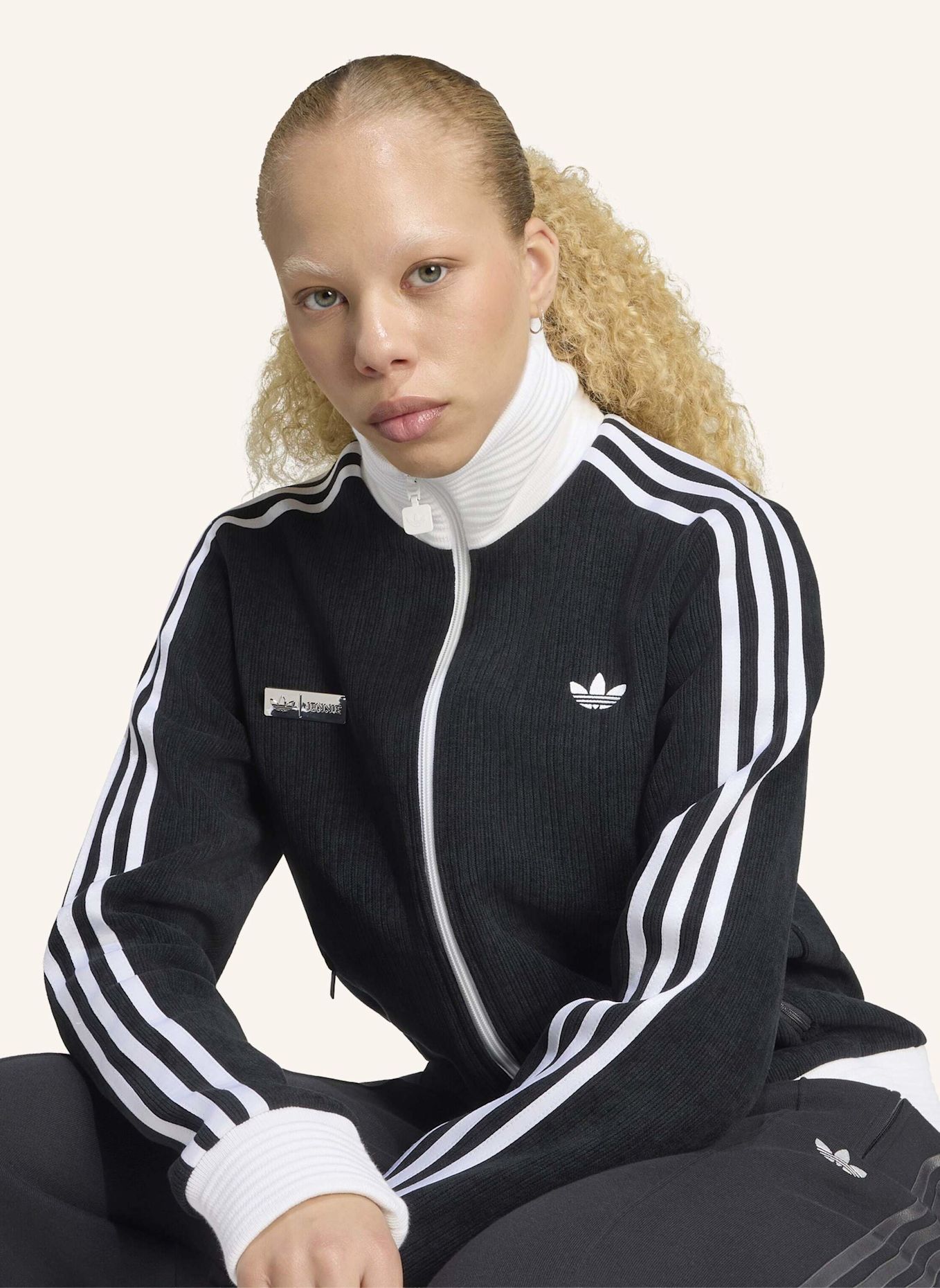 adidas Originals ADILUNA SEASON 2 X JENNIE FAN ORIGINALS JACKE: SCHWARZ