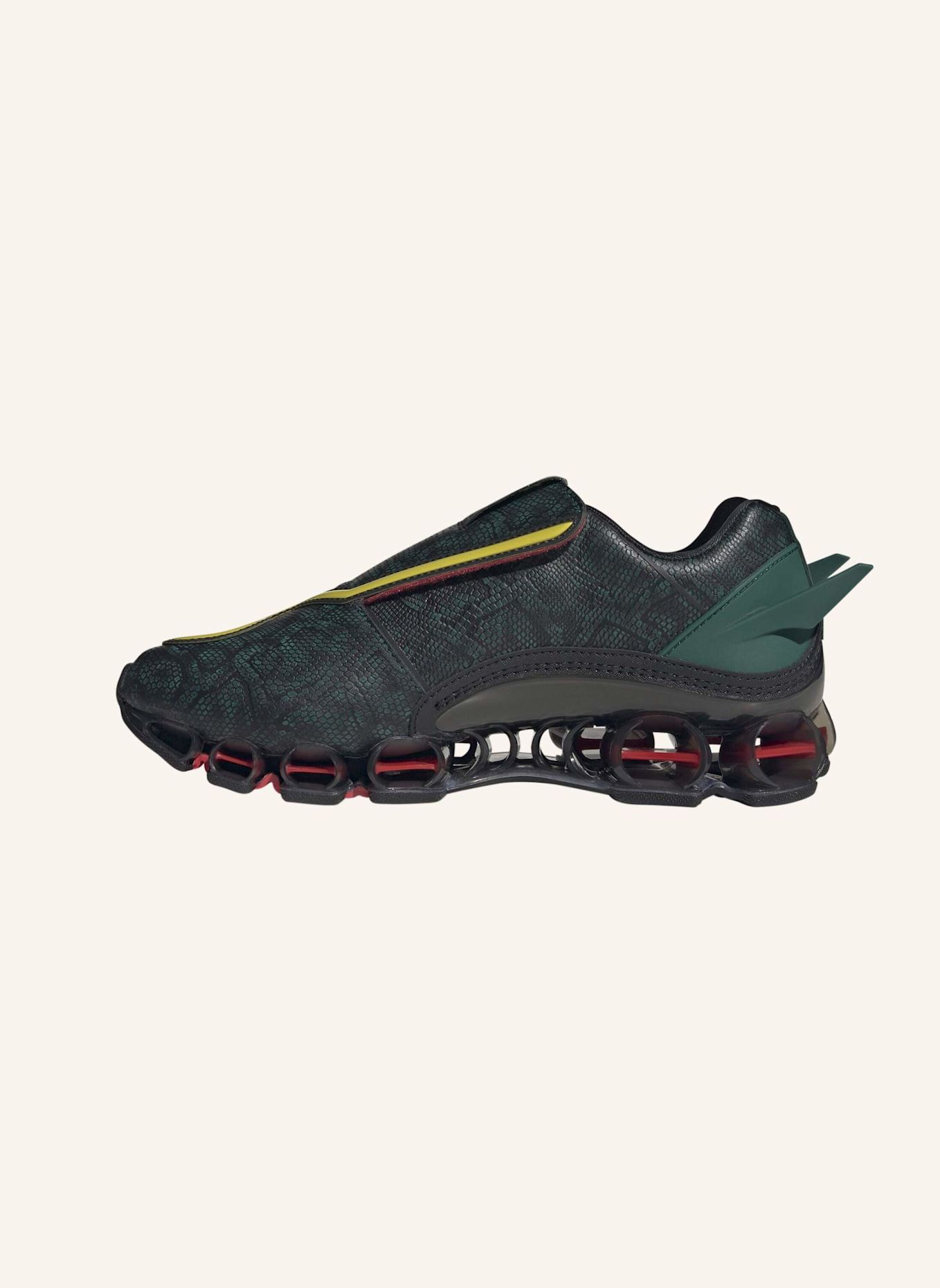 adidas Originals ADIDAS POKÉMON MEGARIDE F50 SCHUH: GRÜN / GELB / ROT