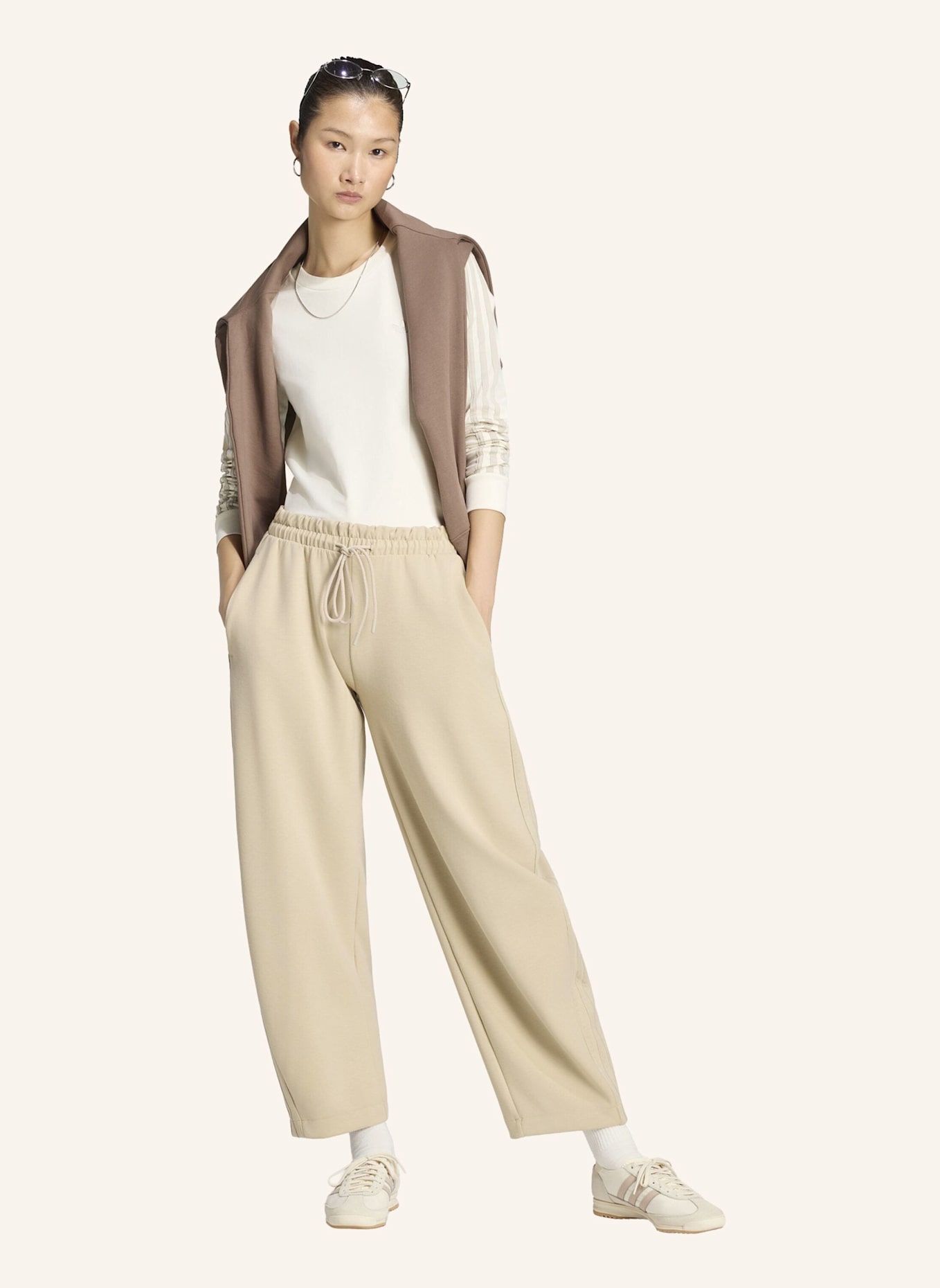 adidas Originals HOSE, BARREL-LEG-FORM: BEIGE